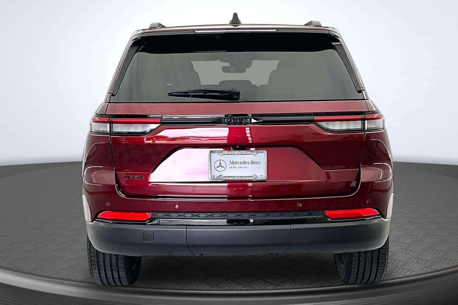 Thumbnail: 2025 Jeep Grand Cherokee - 4