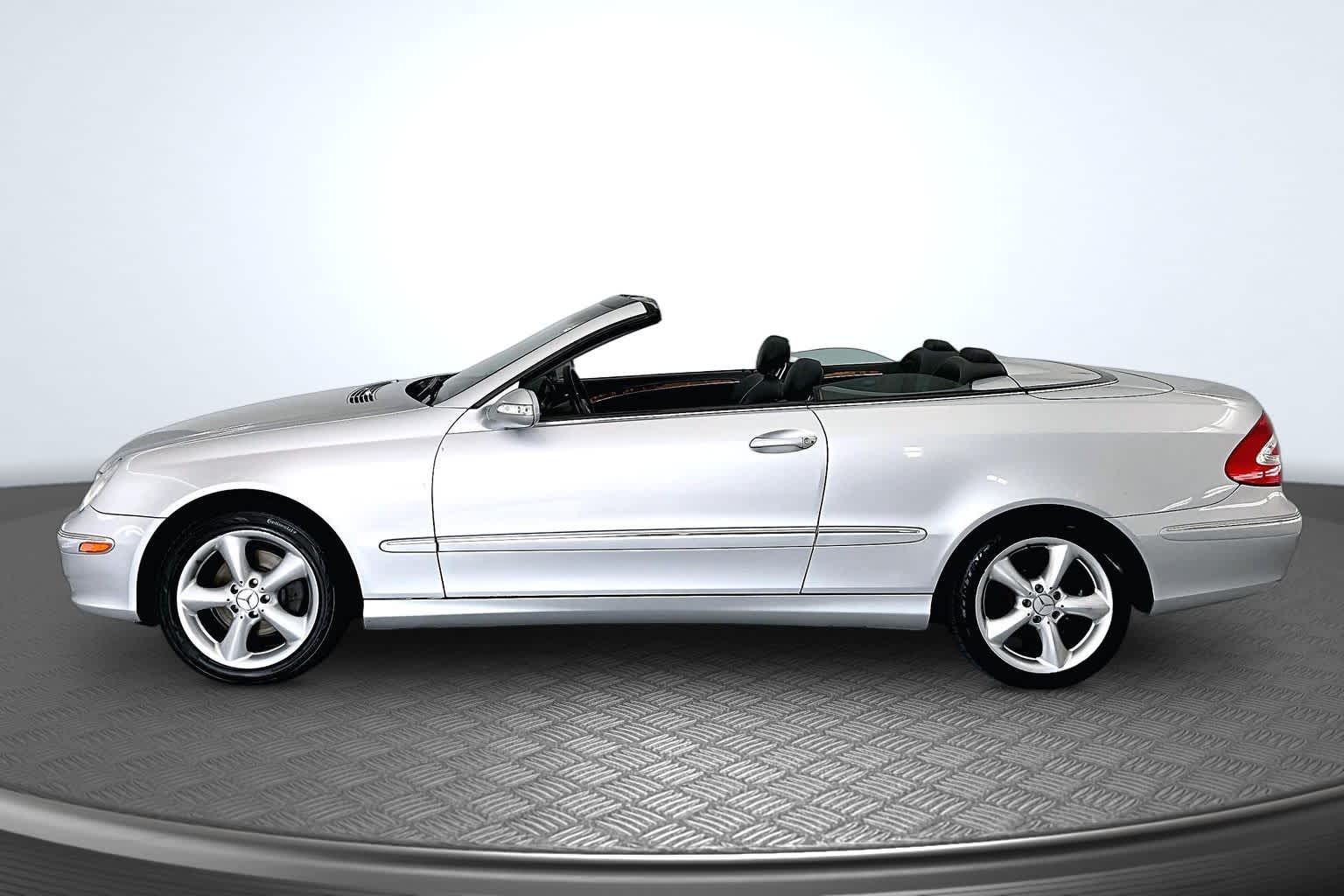 Thumbnail: 2005 Mercedes-Benz CLK - 3