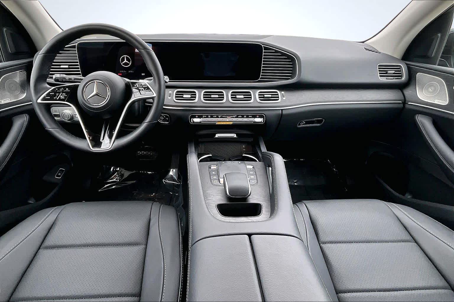 Thumbnail: 2026 Mercedes-Benz GLE - 10