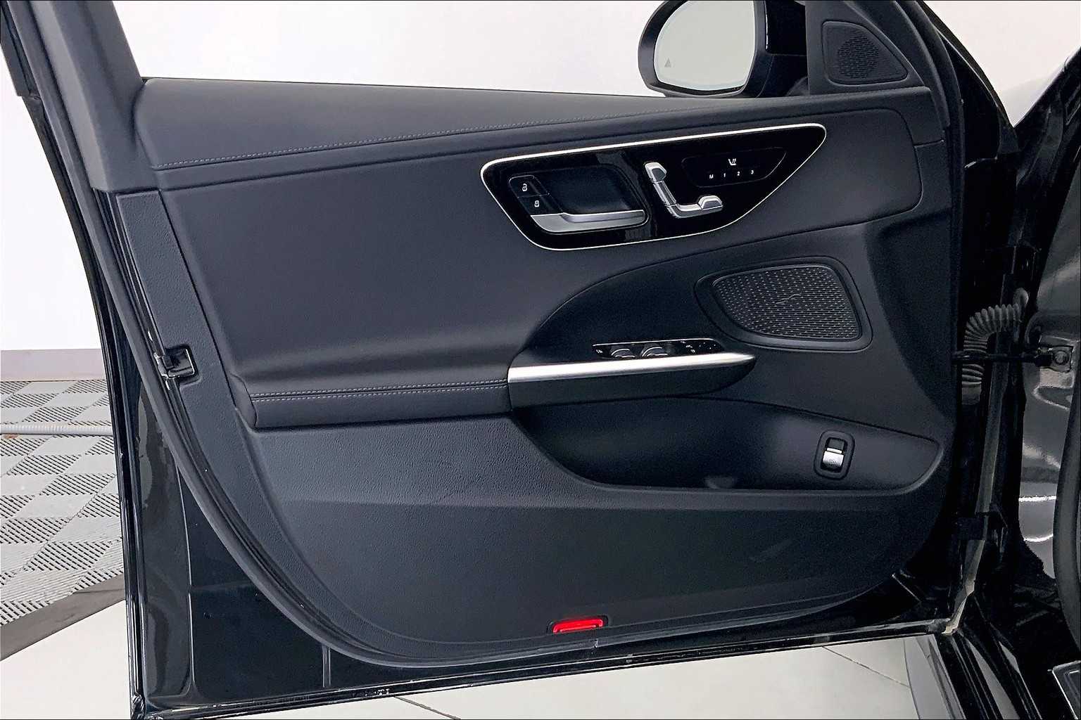 2023 Mercedes-Benz C-Class C 300 22