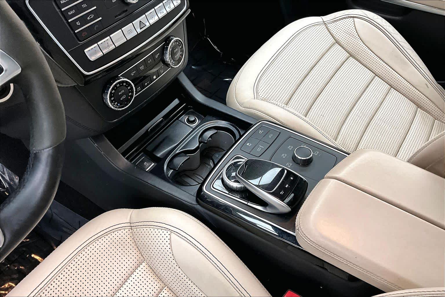 Thumbnail: 2018 Mercedes-Benz GL-Class - 17