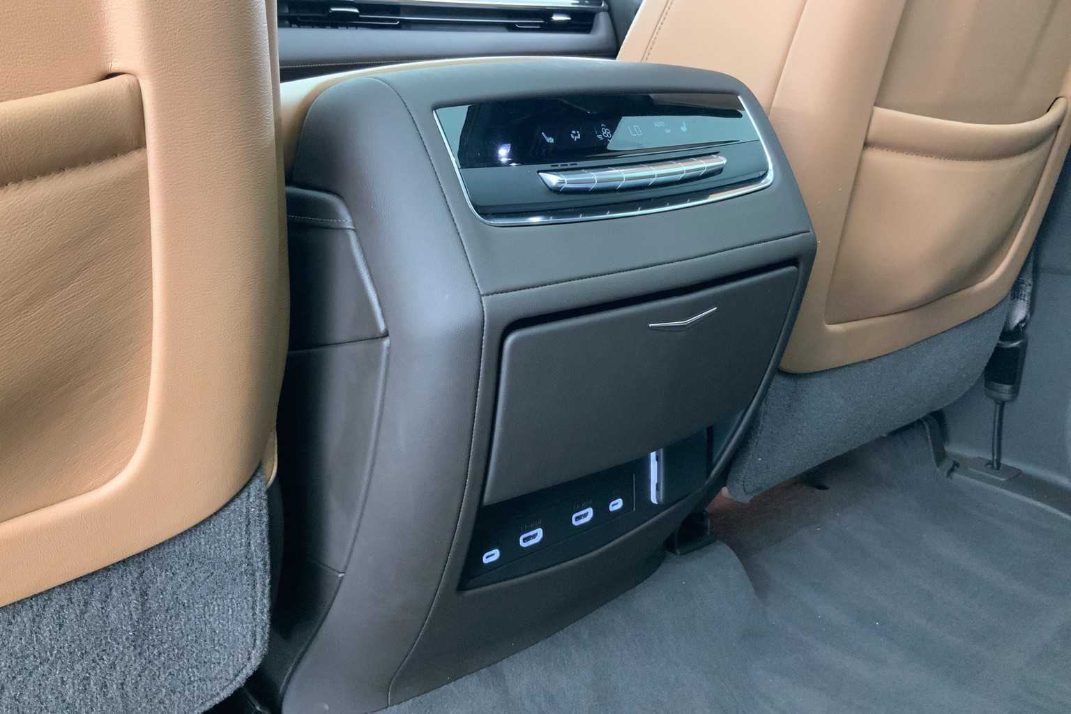 Thumbnail: 2021 Cadillac Escalade - 29