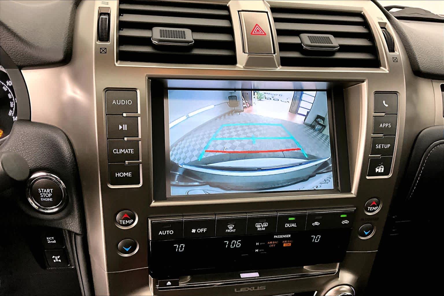 Thumbnail: 2021 Lexus GX - 21