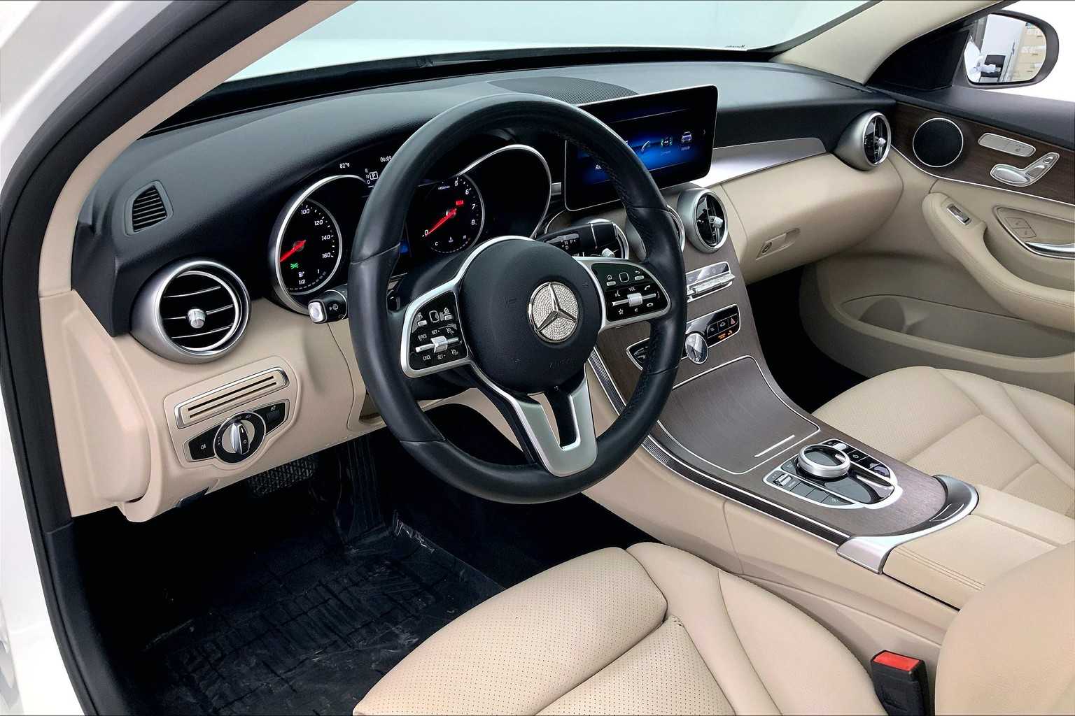 Thumbnail: 2020 Mercedes-Benz C-Class - 2