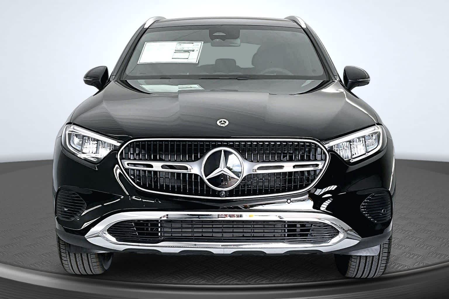 Thumbnail: 2026 Mercedes-Benz GLC - 6