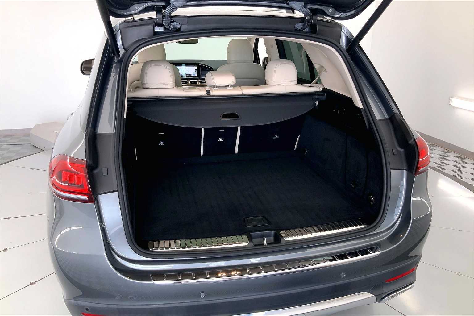 Thumbnail: 2022 Mercedes-Benz GLE - 19