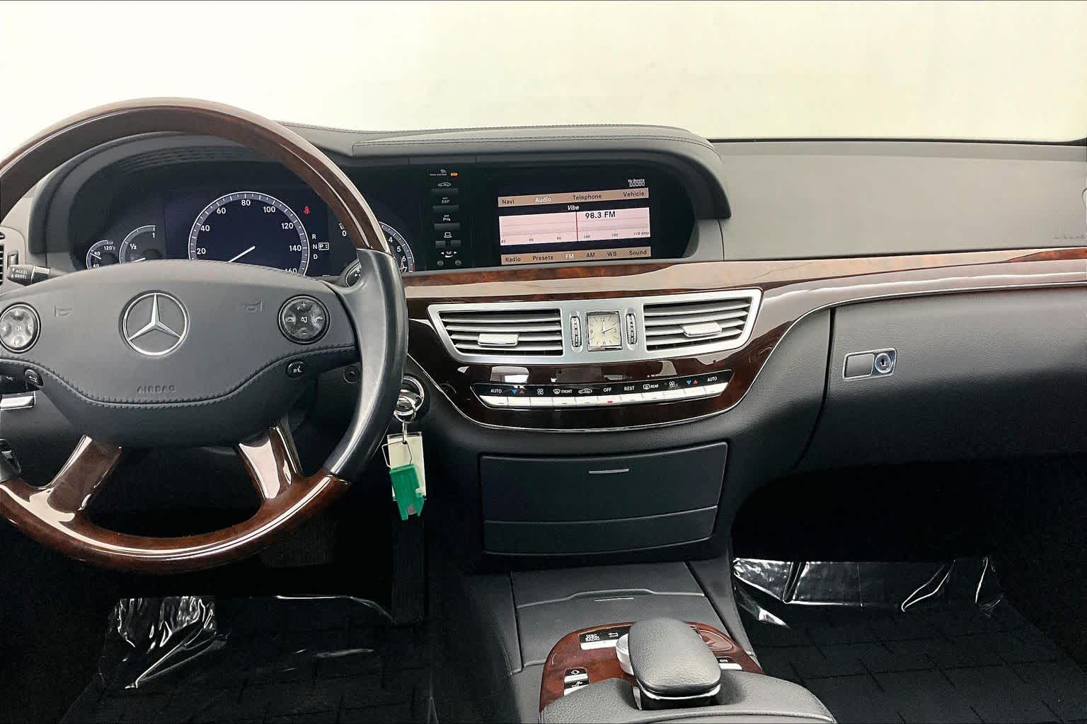 Thumbnail: 2007 Mercedes-Benz S-Class - 16