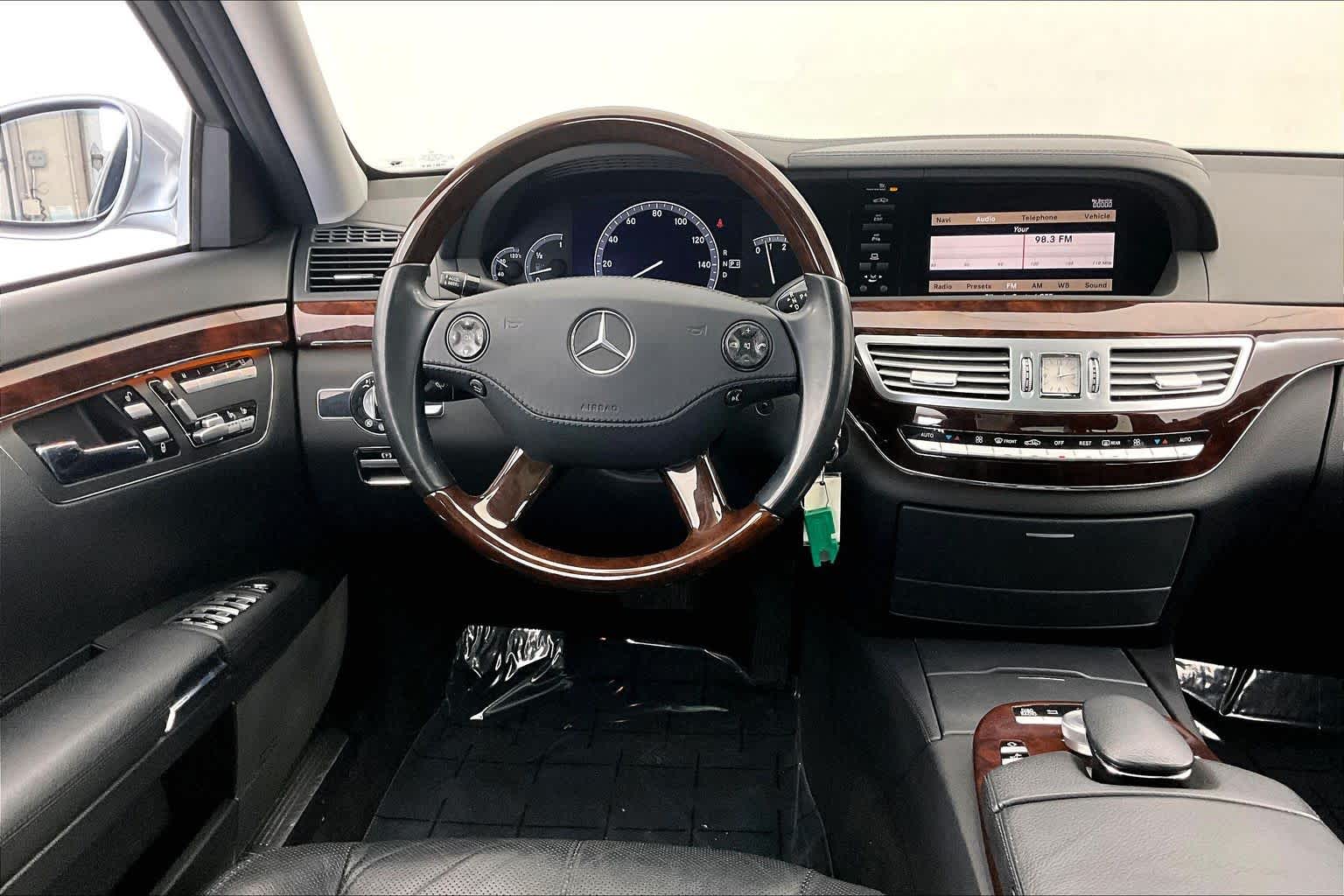 Thumbnail: 2007 Mercedes-Benz S-Class - 15