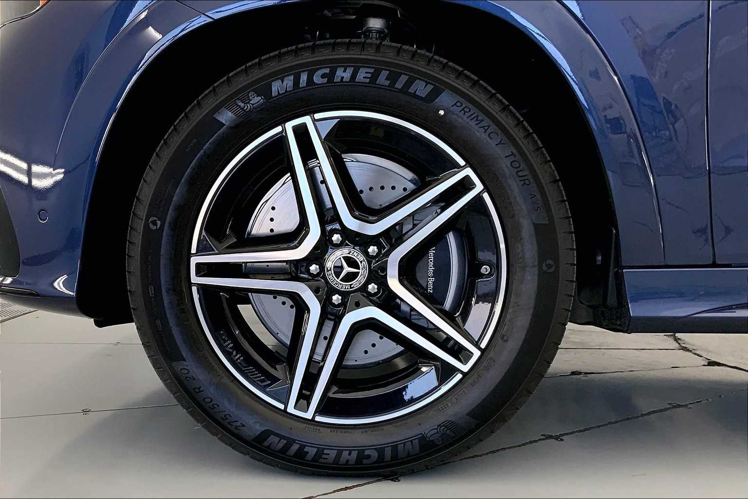 Thumbnail: 2026 Mercedes-Benz GLE - 8