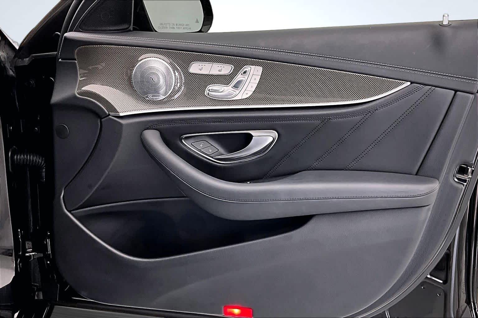 Thumbnail: 2017 Mercedes-Benz E-Class - 24