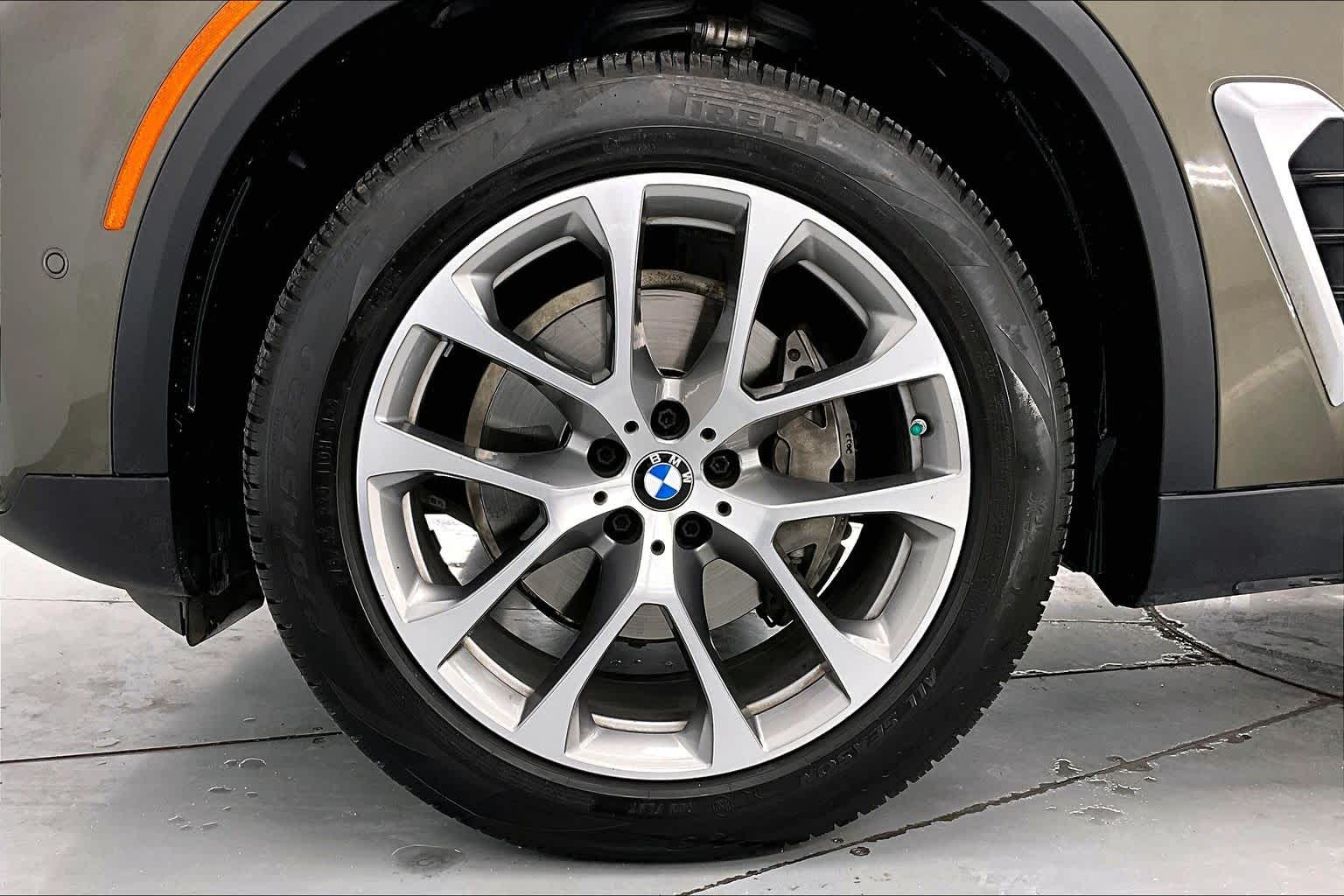 Thumbnail: 2024 BMW X5 - 8