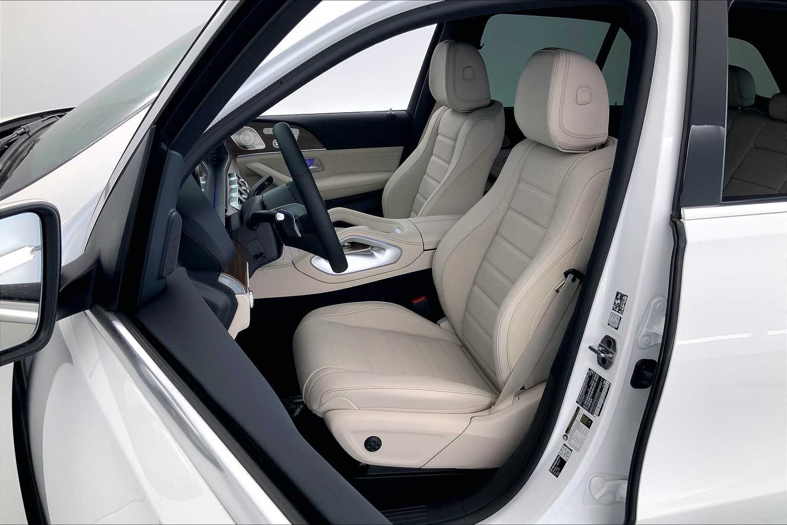 Thumbnail: 2026 Mercedes-Benz GLE - 11