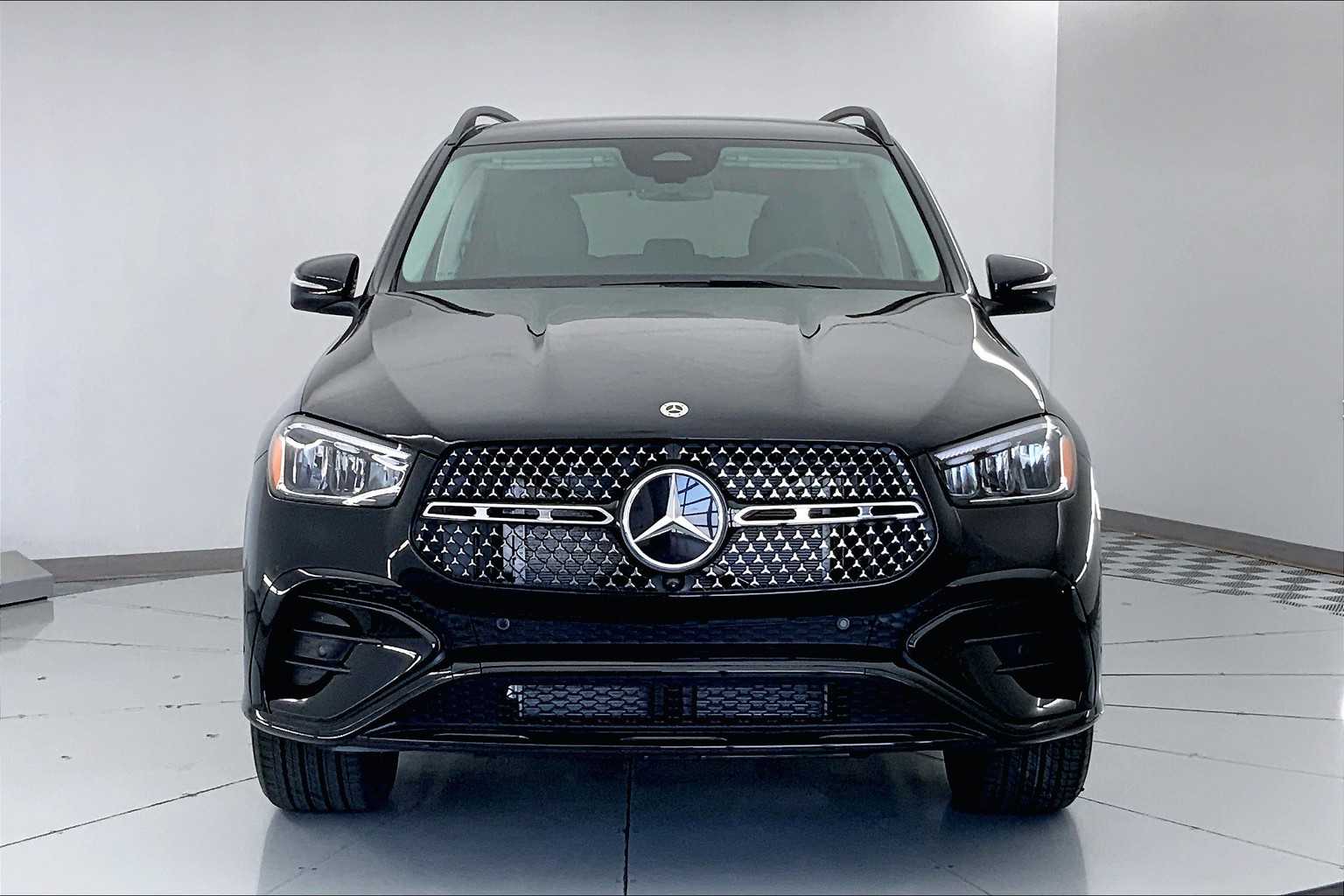 Thumbnail: 2026 Mercedes-Benz GLE - 6