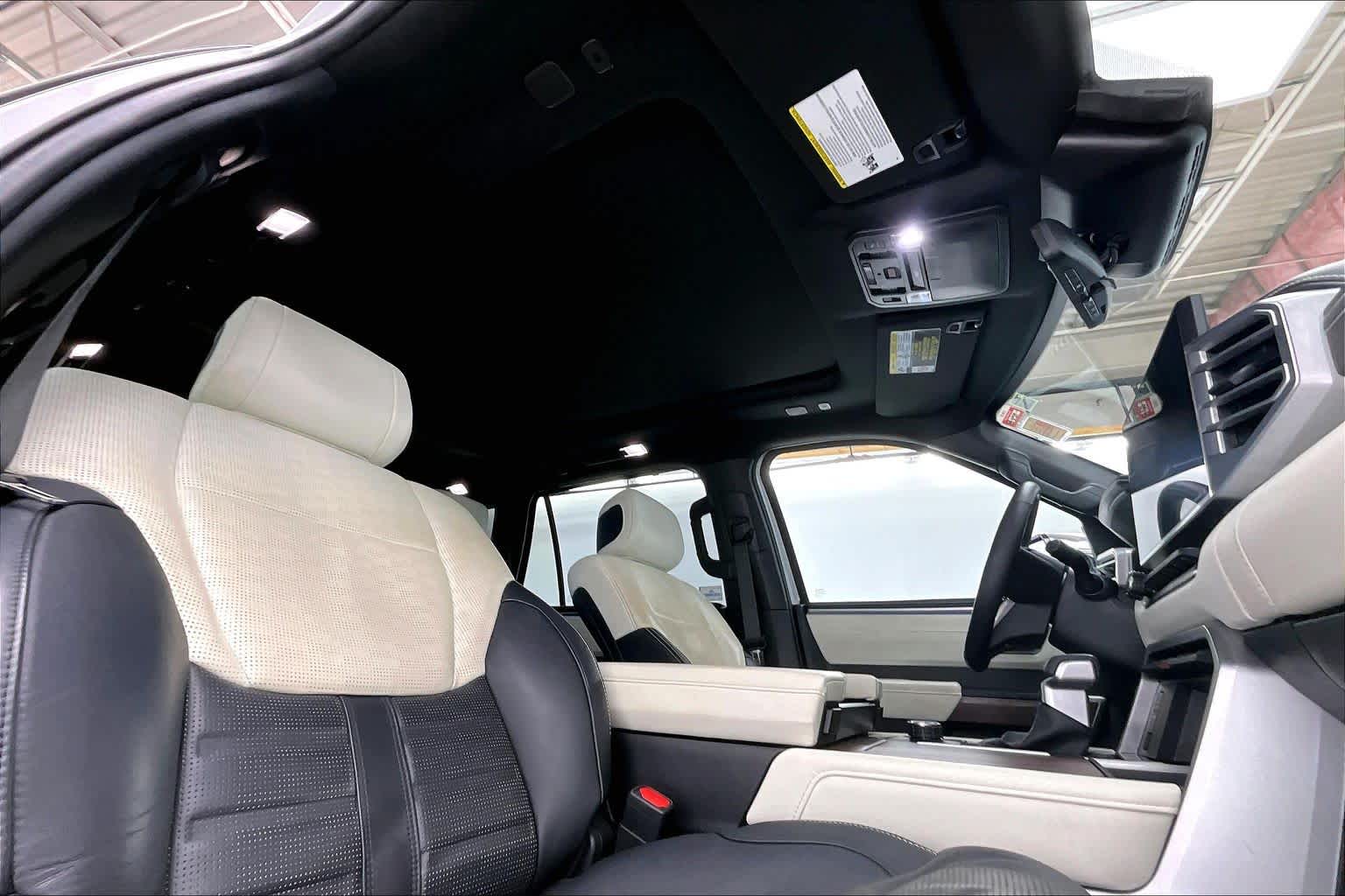 Thumbnail: 2023 Toyota Sequoia - 22