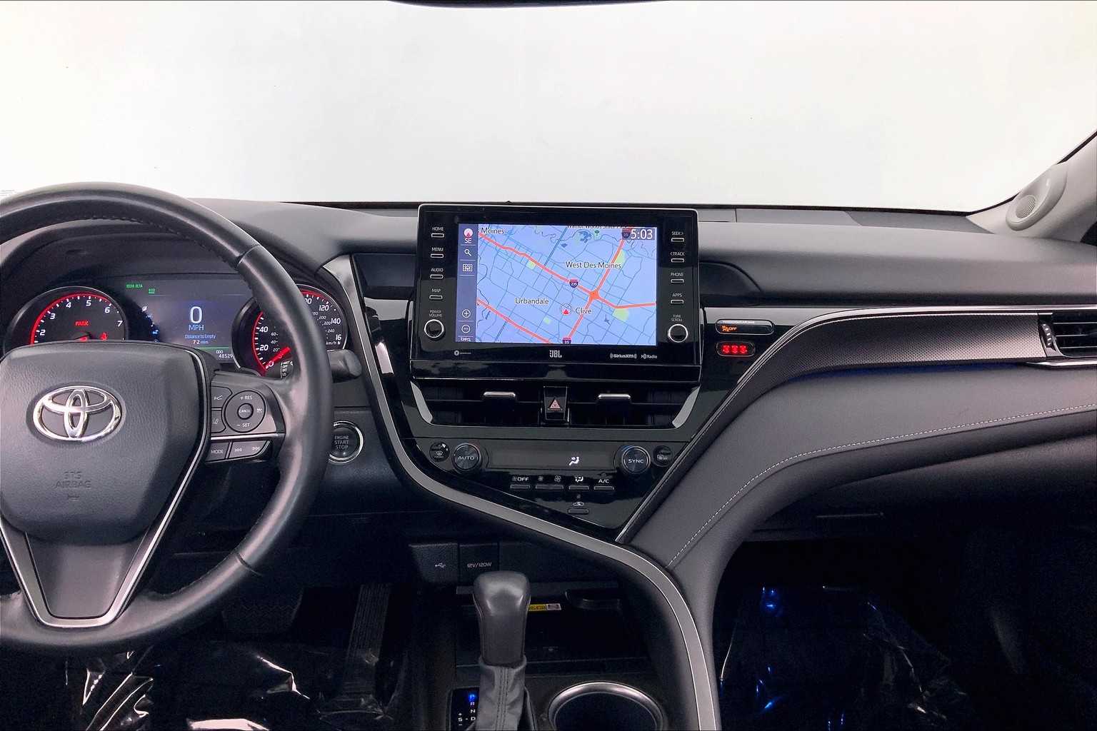 Thumbnail: 2024 Toyota Camry - 16