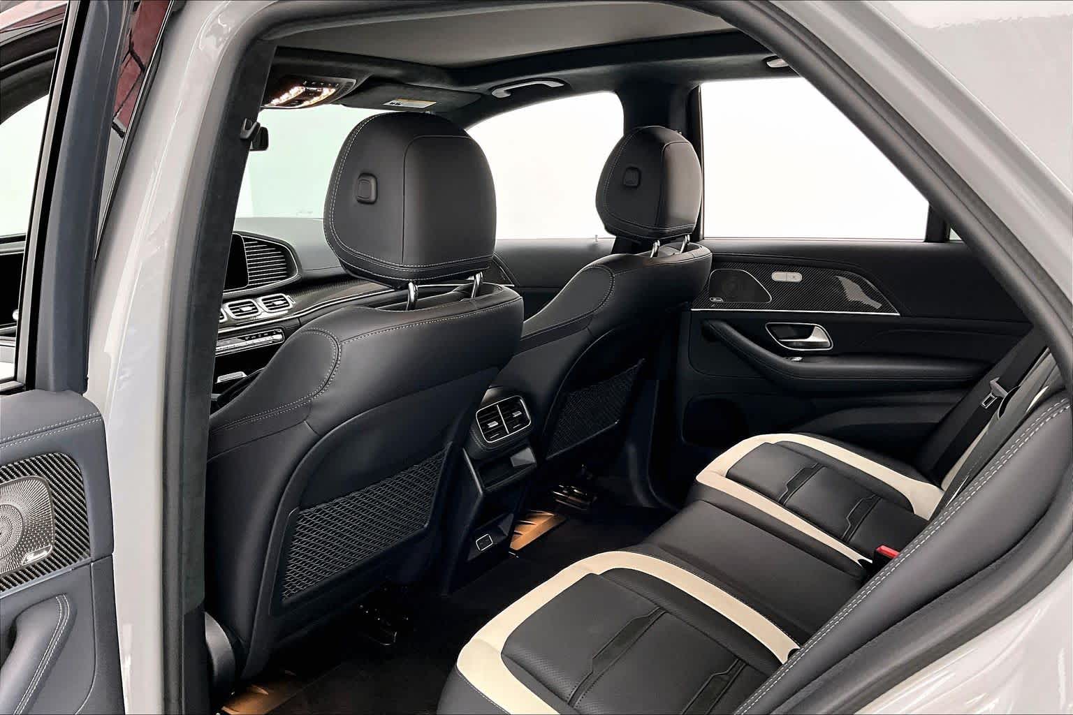 Thumbnail: 2024 Mercedes-Benz GL-Class - 12