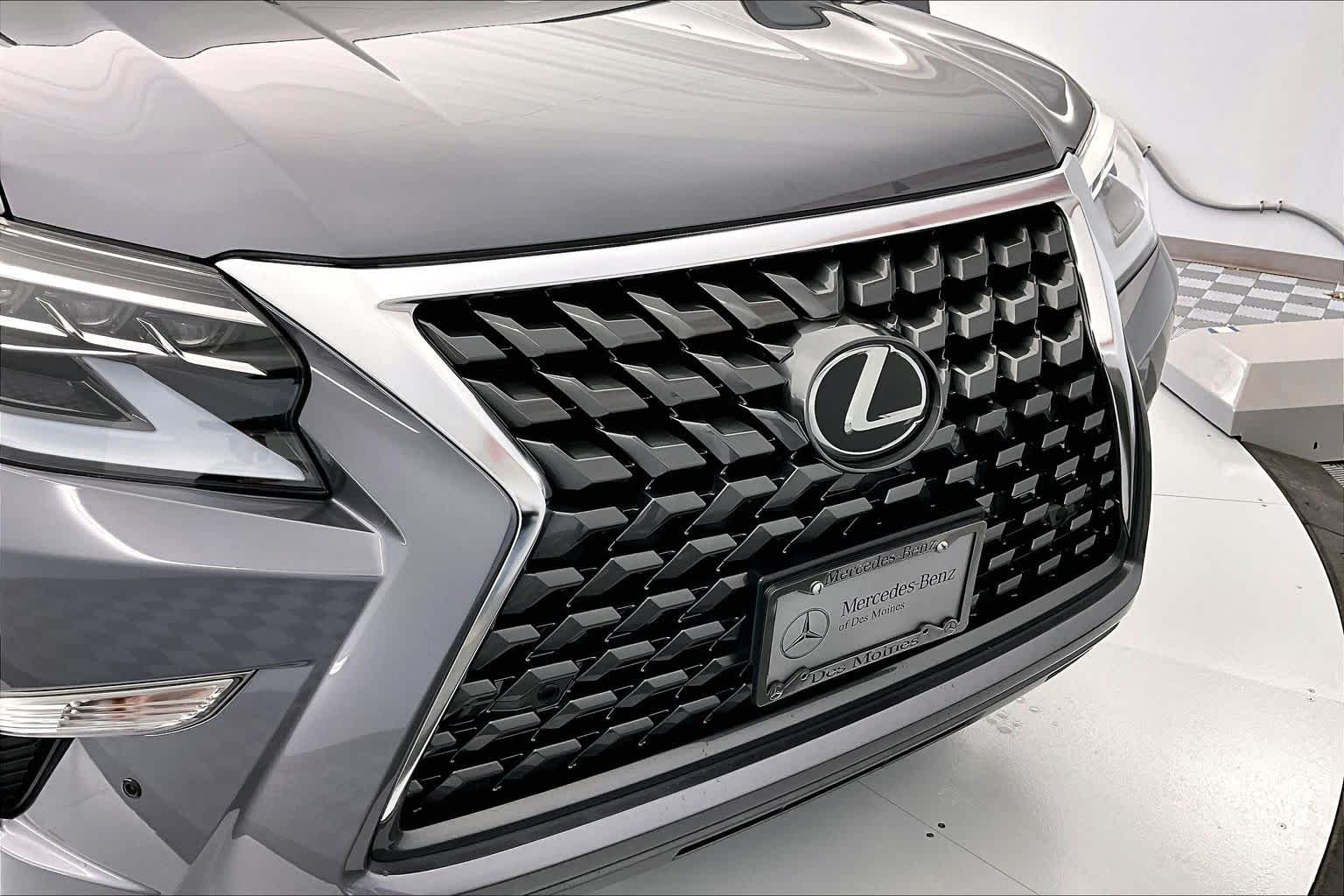 Thumbnail: 2021 Lexus GX - 26