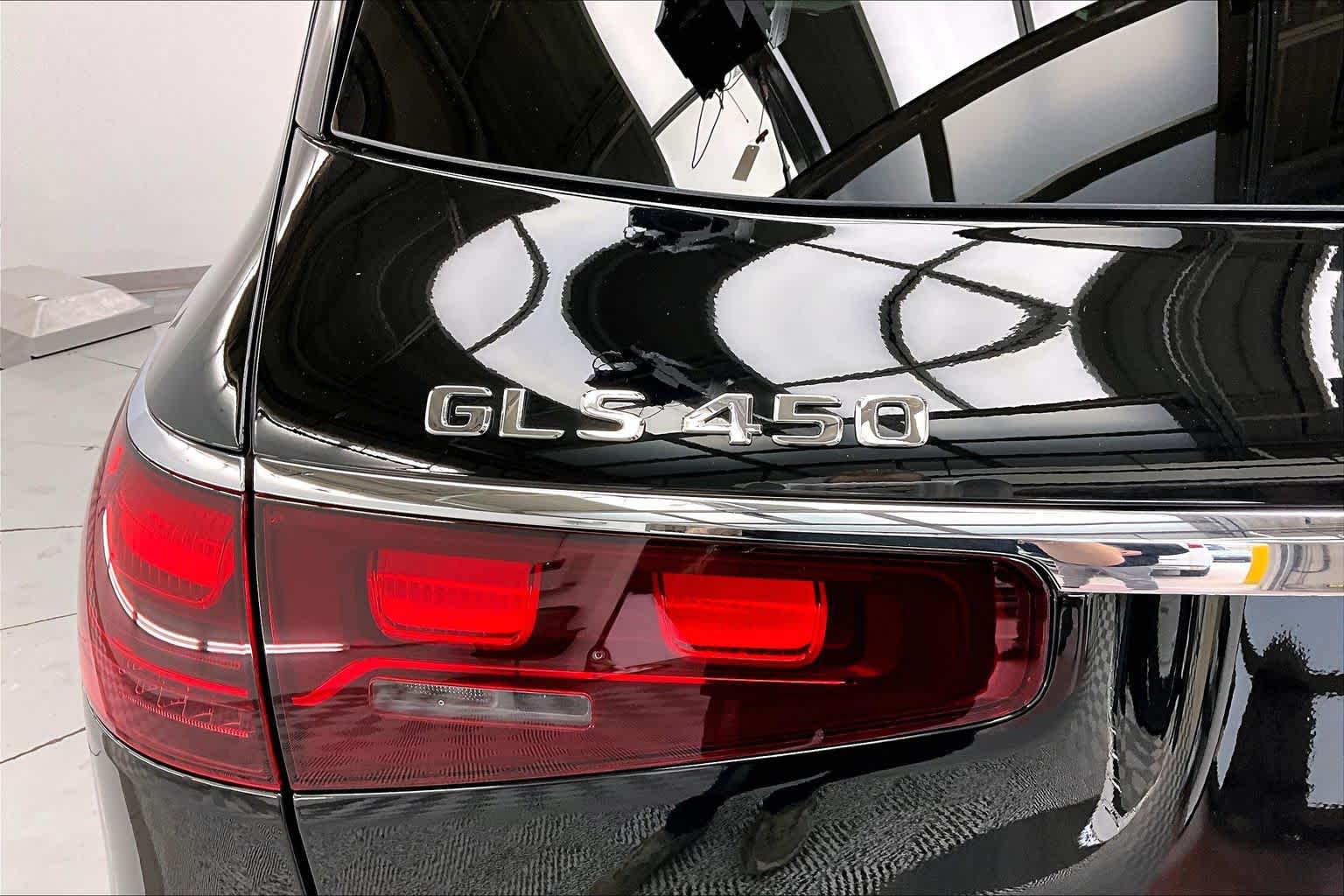 Thumbnail: 2026 Mercedes-Benz GLS - 7