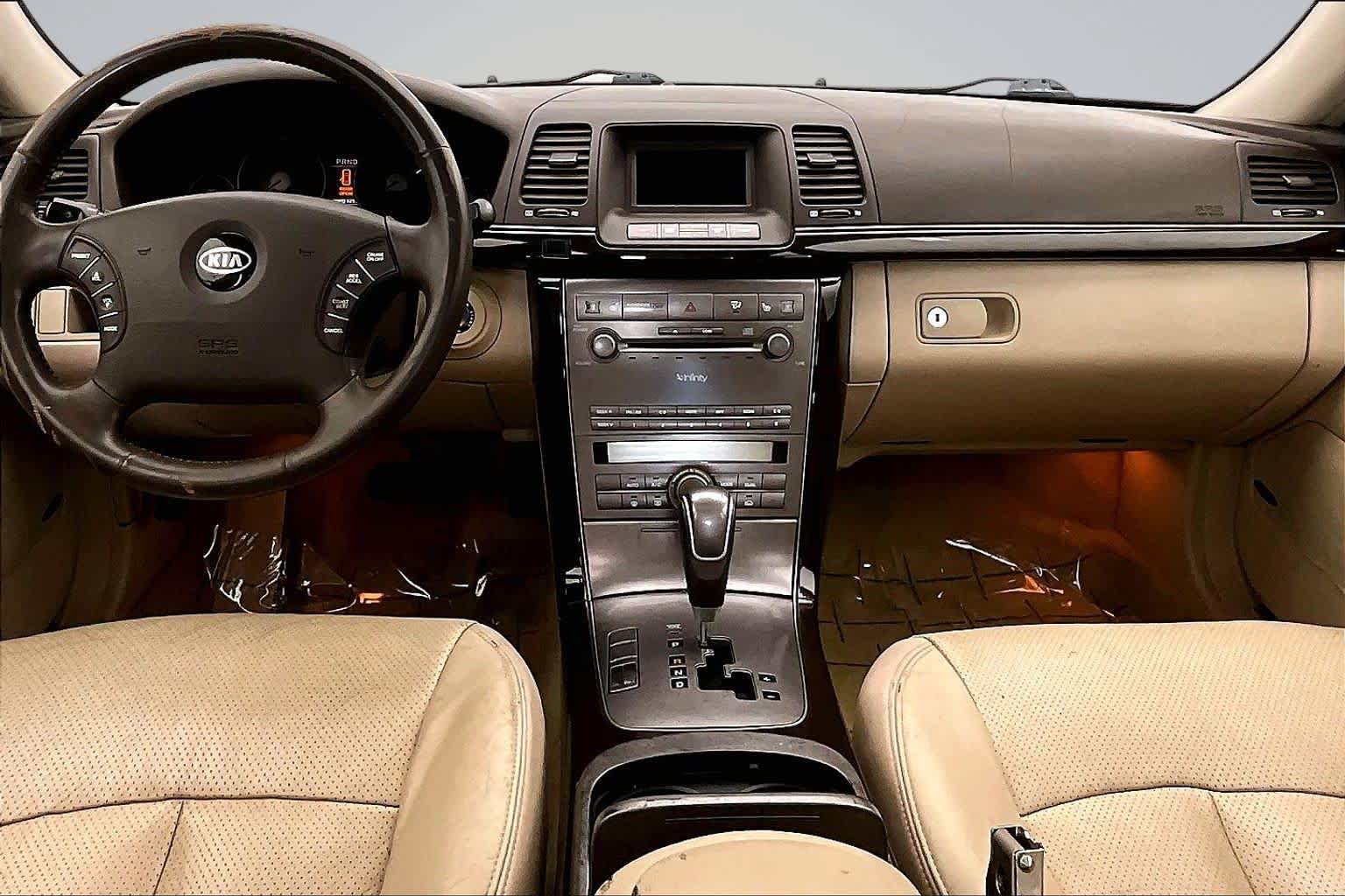 Thumbnail: 2008 Kia Amanti - 10