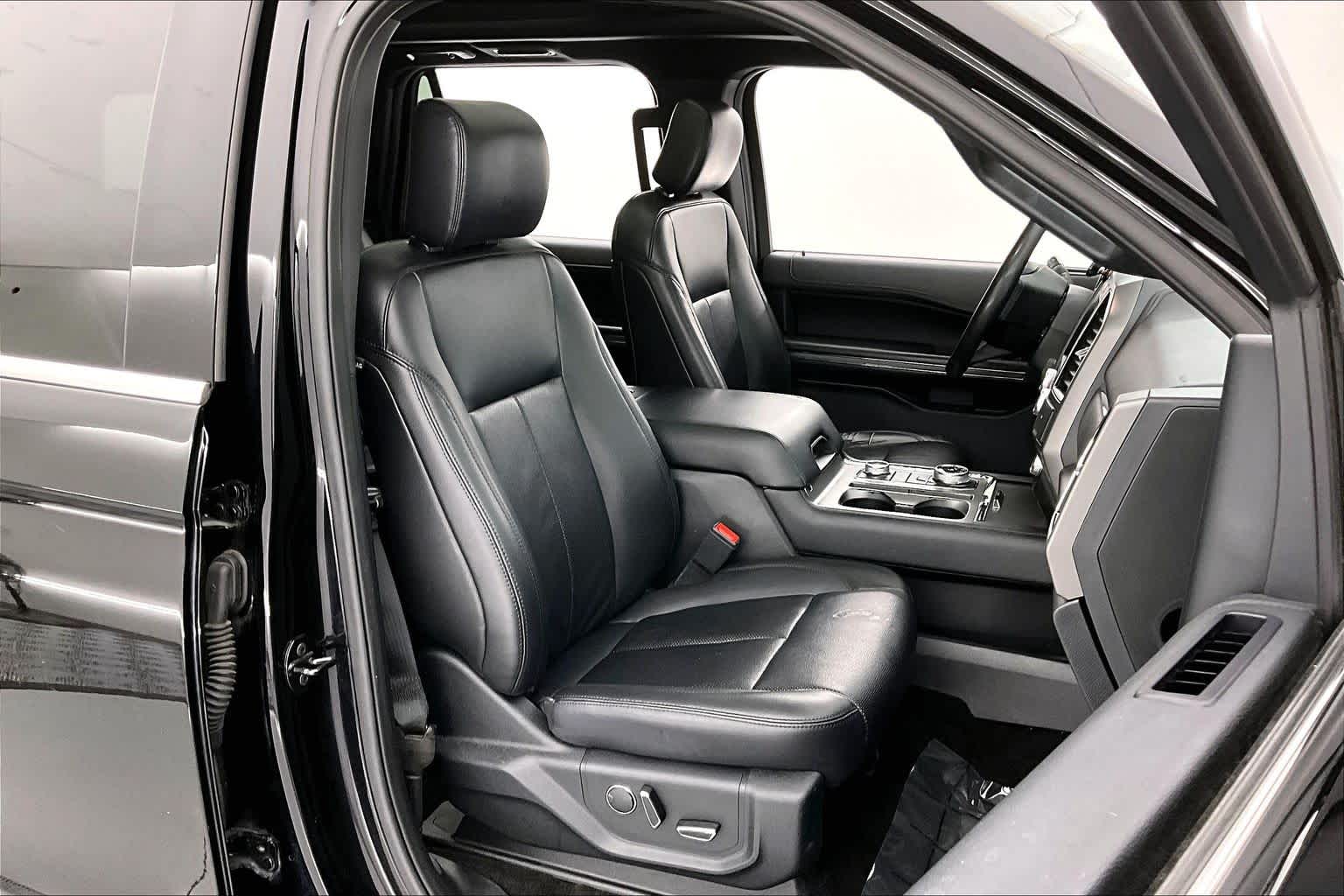 Thumbnail: 2019 Ford Expedition - 14