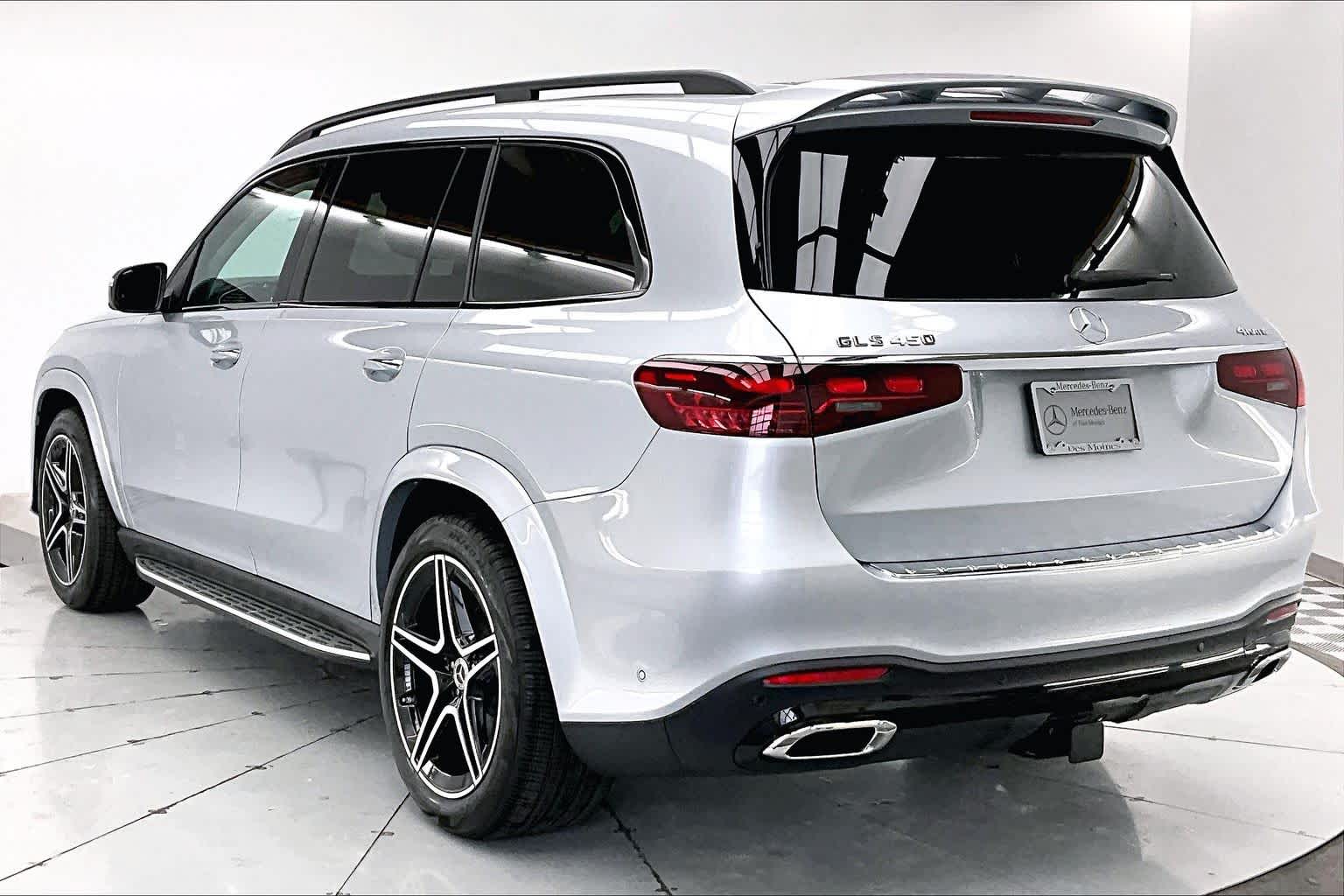 Thumbnail: 2026 Mercedes-Benz GLS - 4