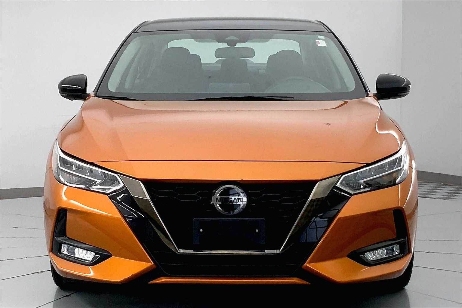 Thumbnail: 2020 Nissan Sentra - 6