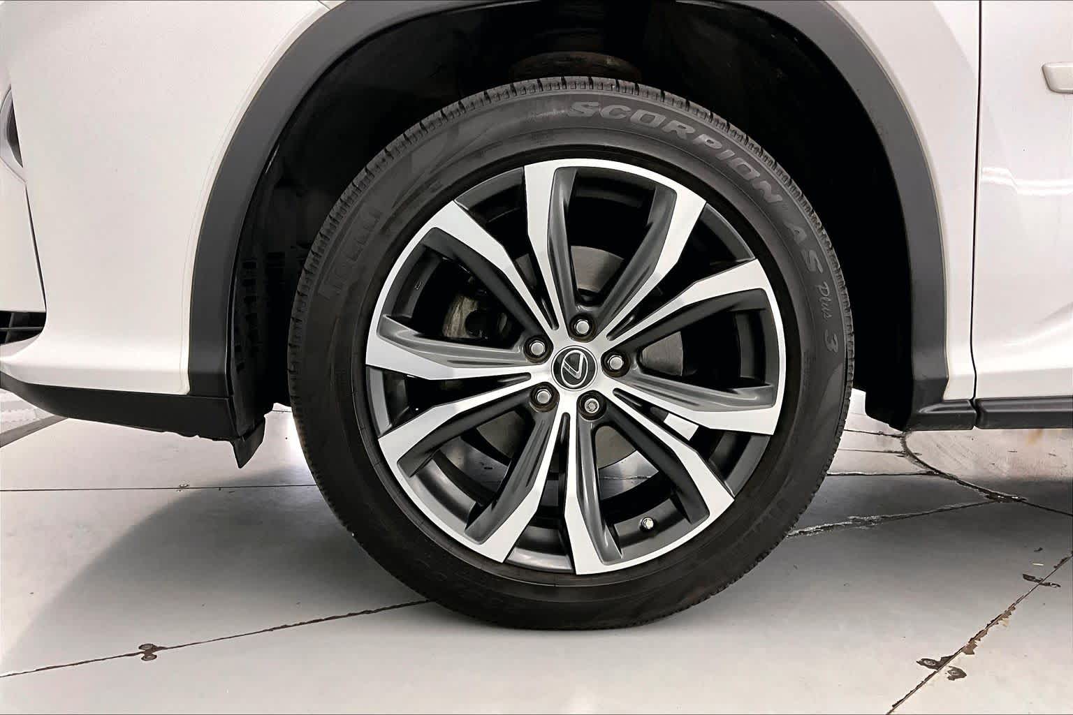 Thumbnail: 2018 Lexus RX - 8