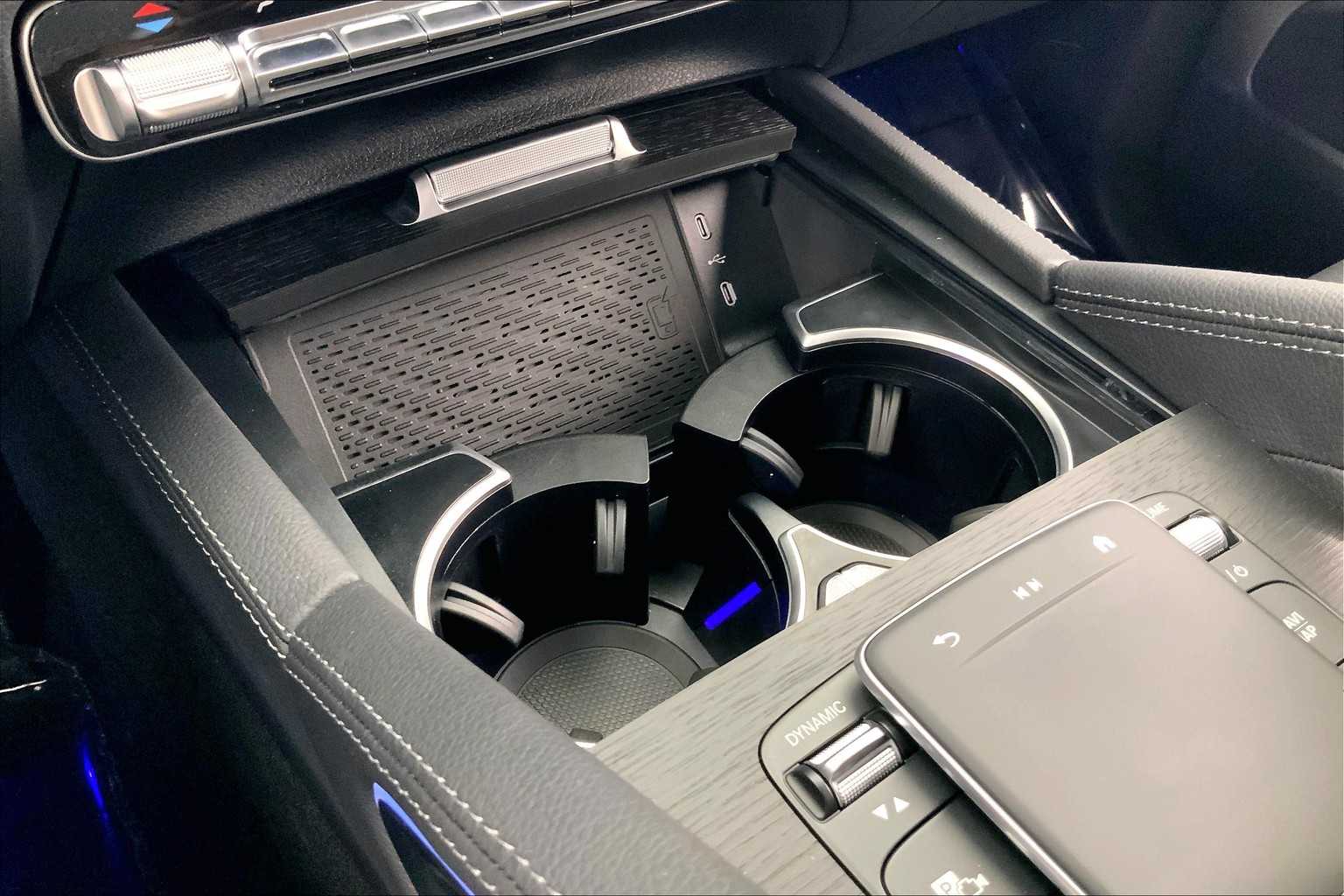 Thumbnail: 2026 Mercedes-Benz GLE - 23