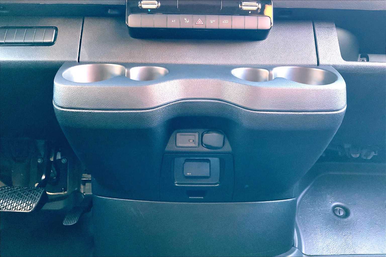 2025 Mercedes-Benz Sprinter 2500 22