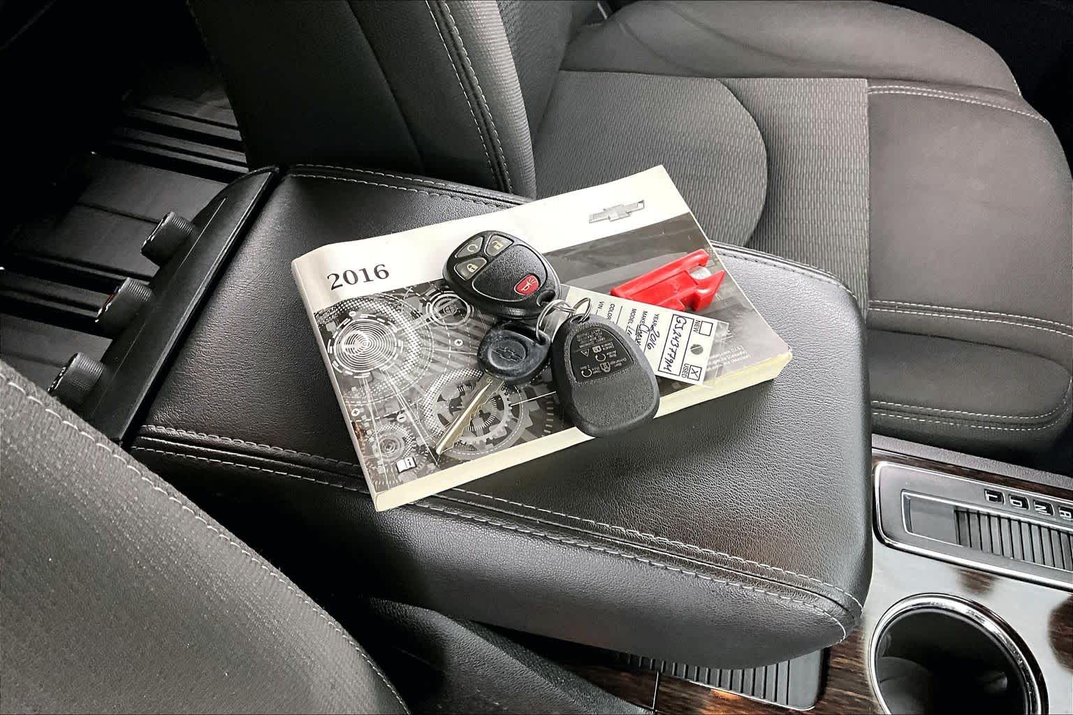 Thumbnail: 2016 Chevrolet Traverse - 20