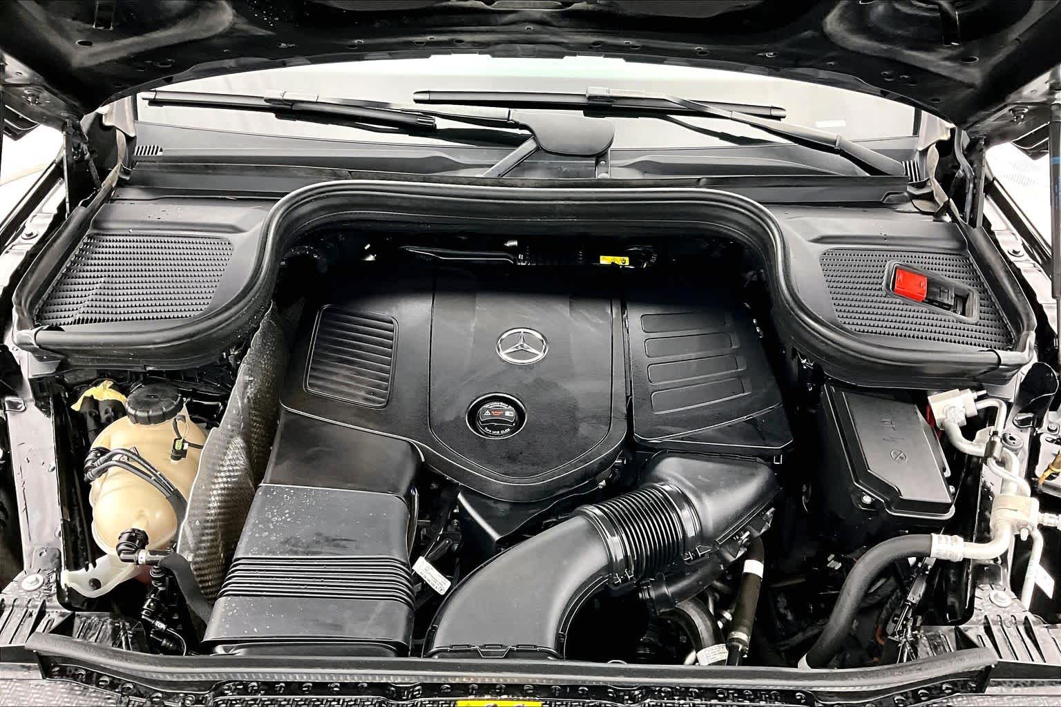Thumbnail: 2024 Mercedes-Benz GLE - 9