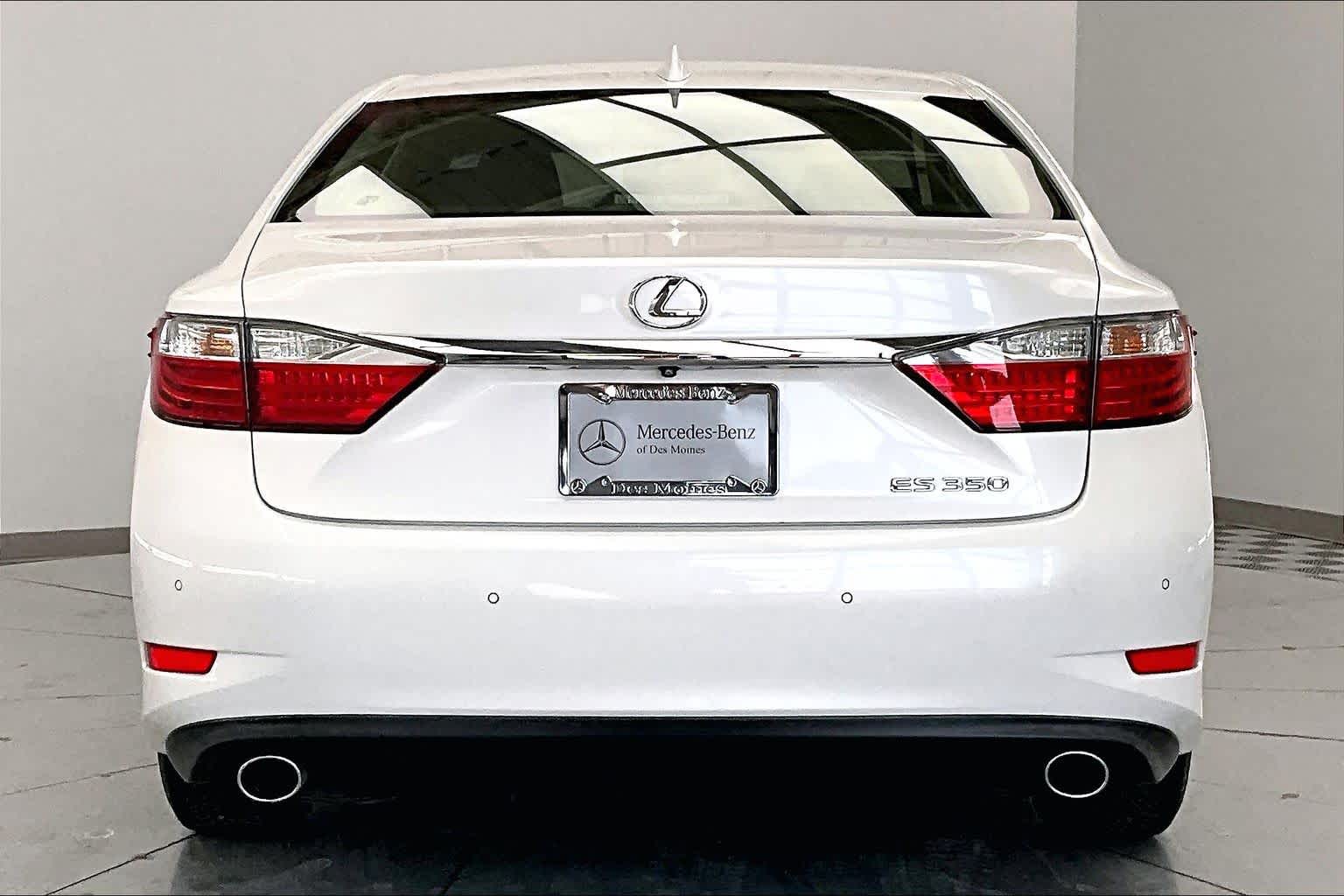 Thumbnail: 2015 Lexus ES - 5