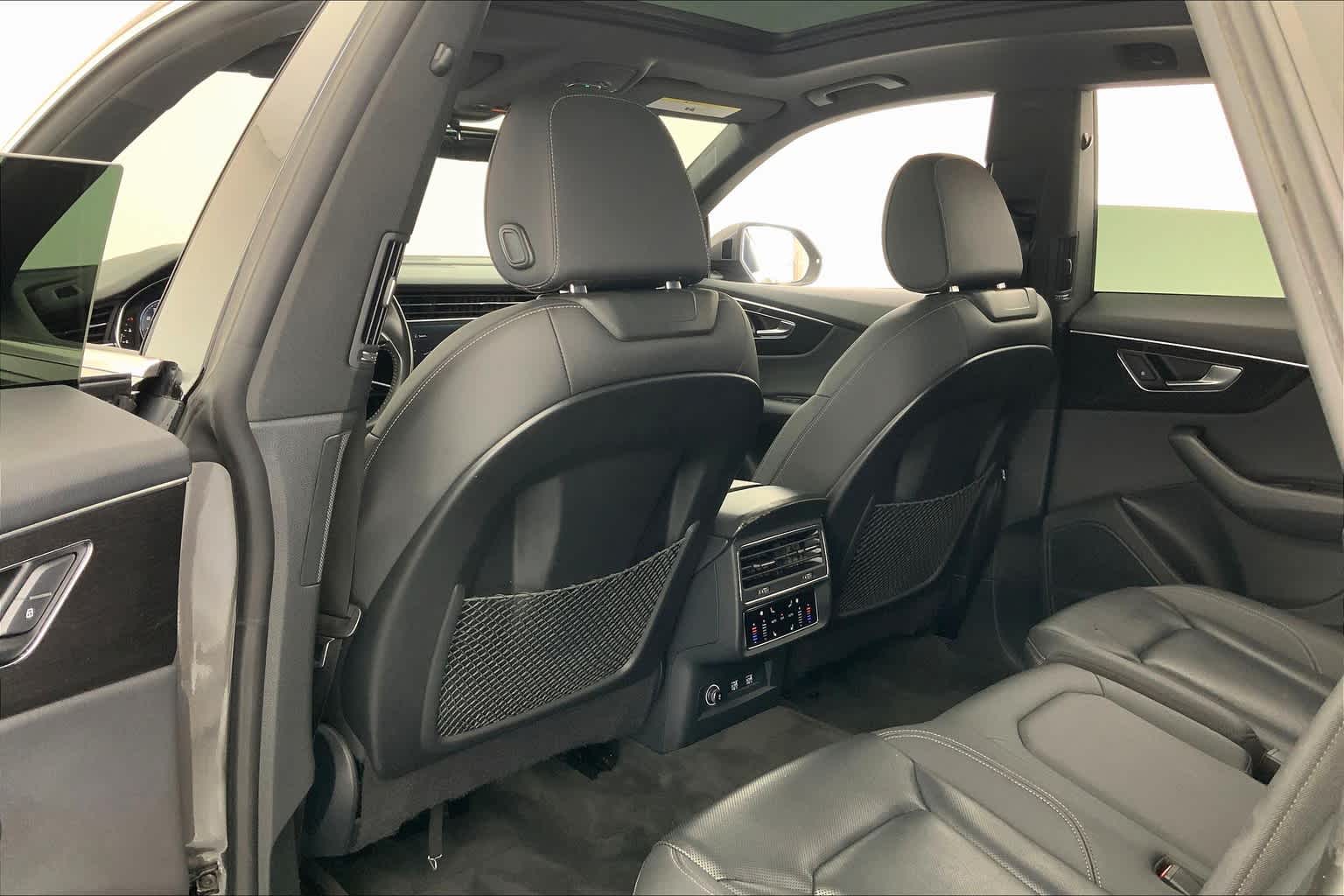 Thumbnail: 2019 Audi Q8 - 12