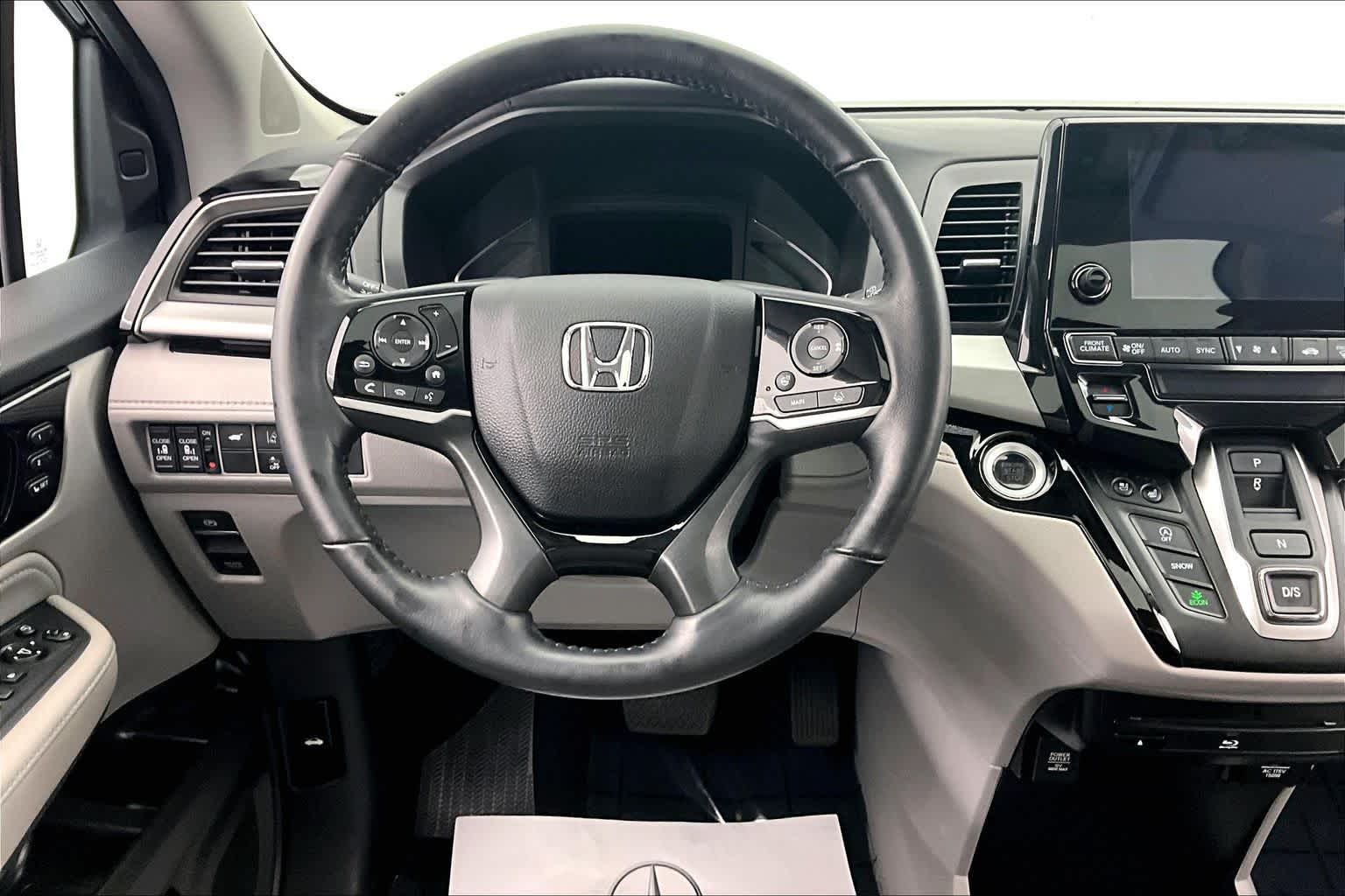 Thumbnail: 2019 Honda Odyssey - 14