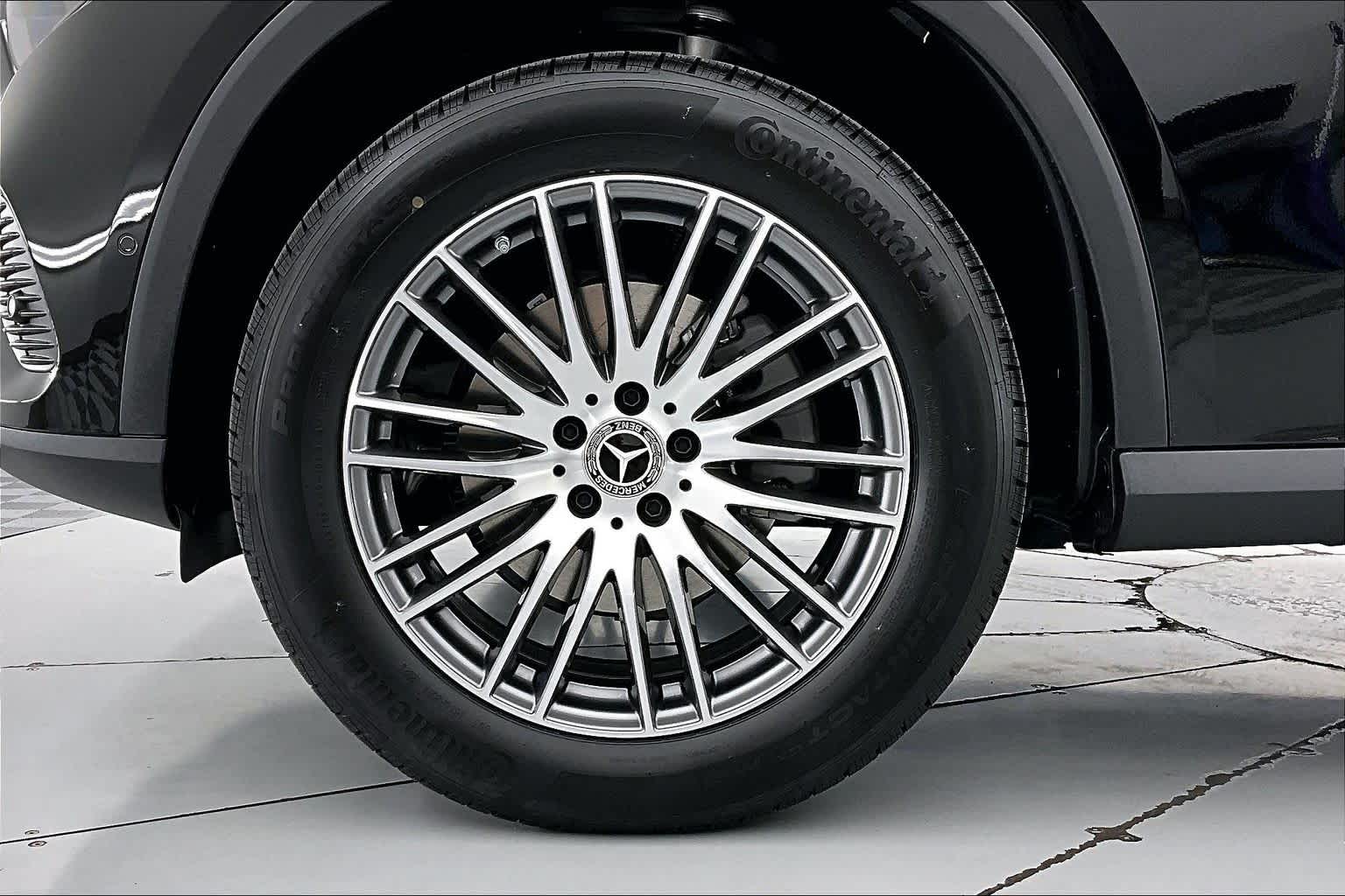 Thumbnail: 2026 Mercedes-Benz GLC - 8