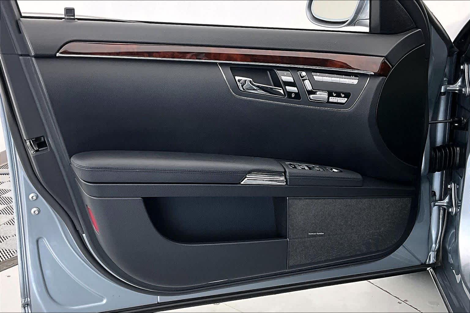 Thumbnail: 2007 Mercedes-Benz S-Class - 22