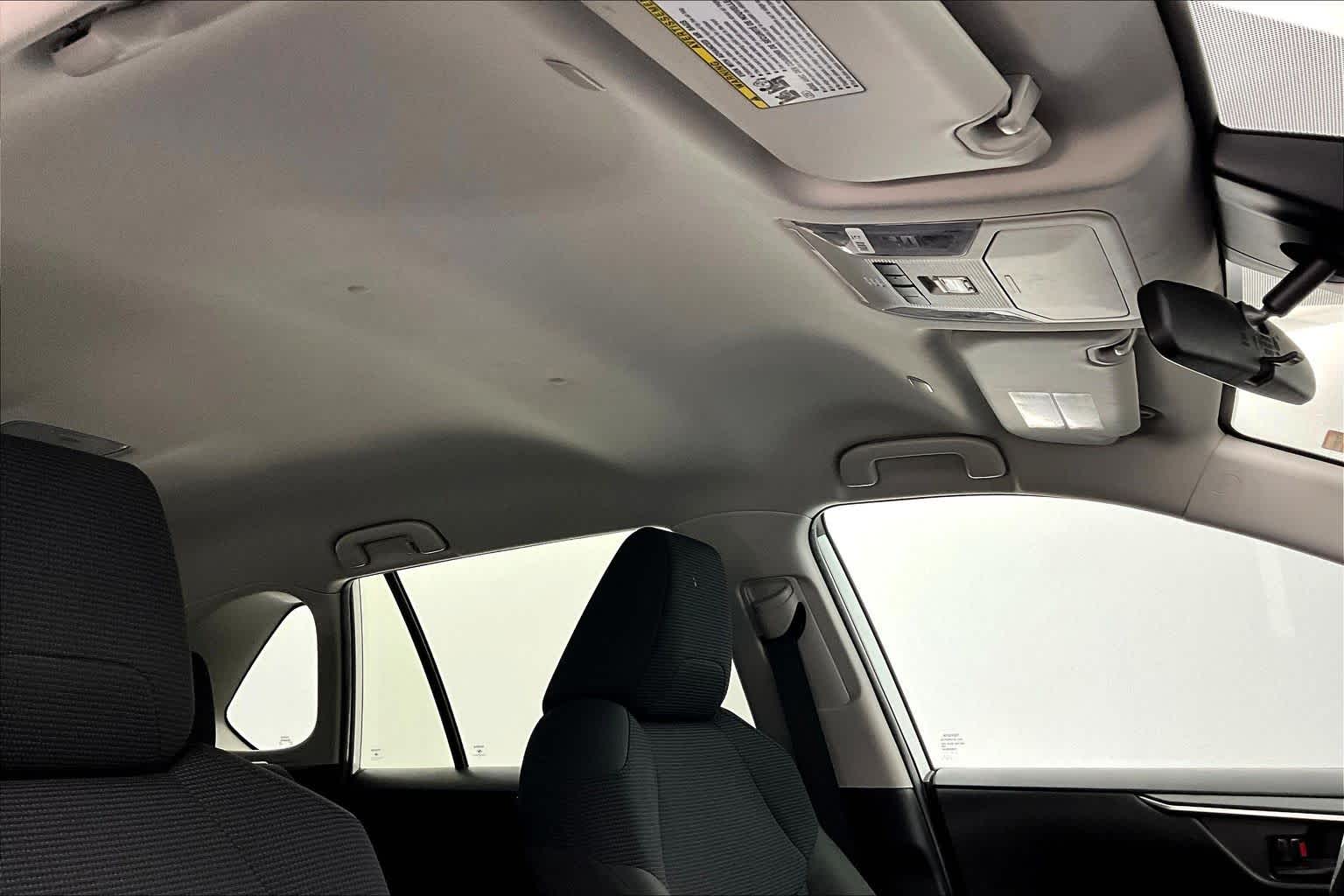 Thumbnail: 2024 Toyota RAV4 - 22