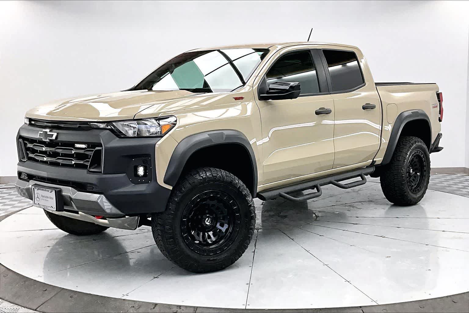Thumbnail: 2023 Chevrolet Colorado - 1