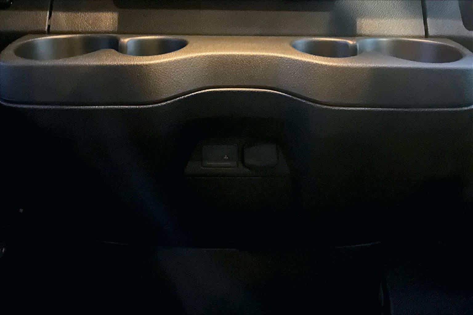 Thumbnail: 2026 Mercedes-Benz Sprinter - 22