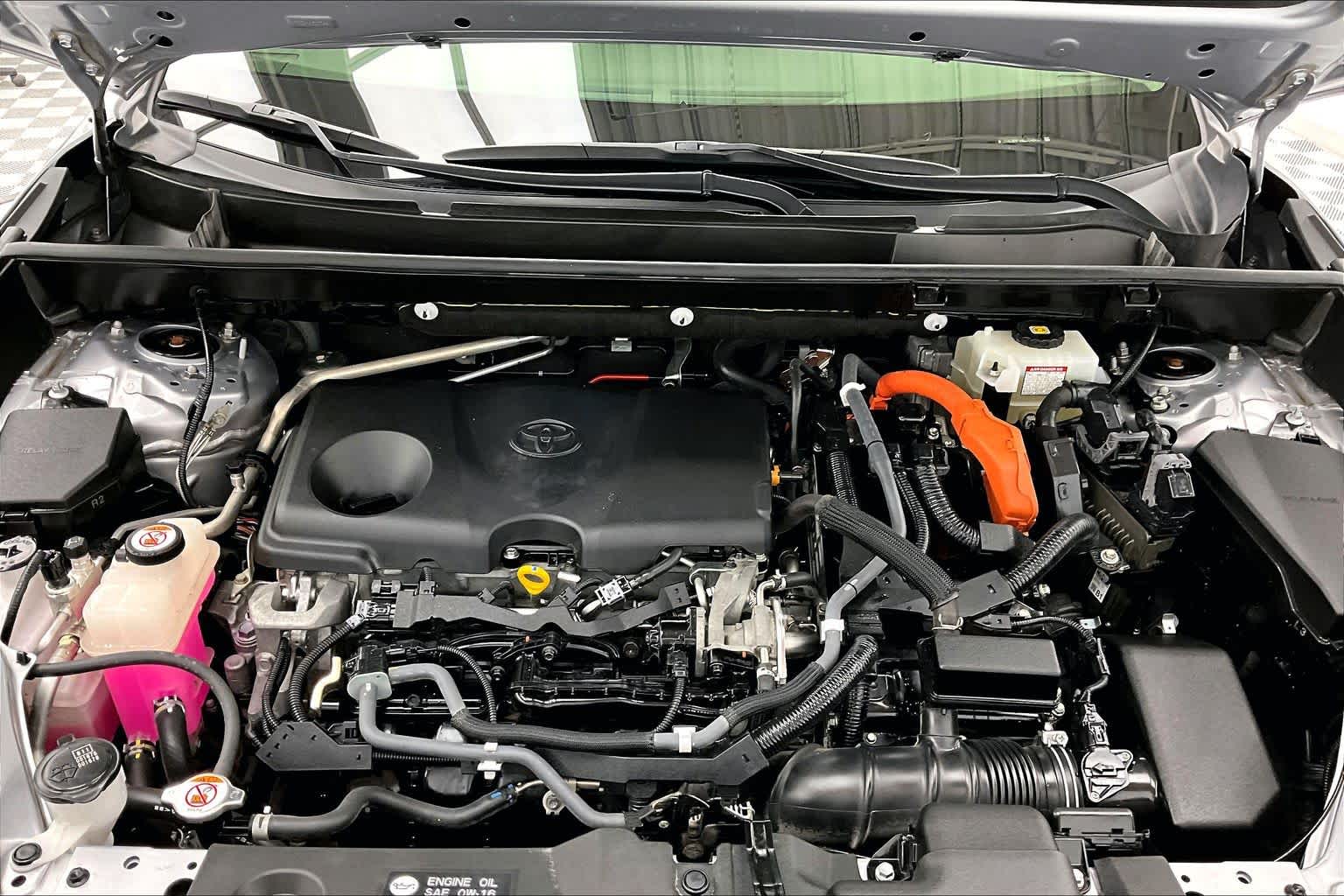 Thumbnail: 2020 Toyota RAV4 - 9