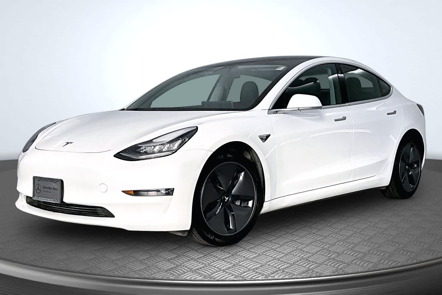 Thumbnail: 2020 Tesla Model 3 - 1