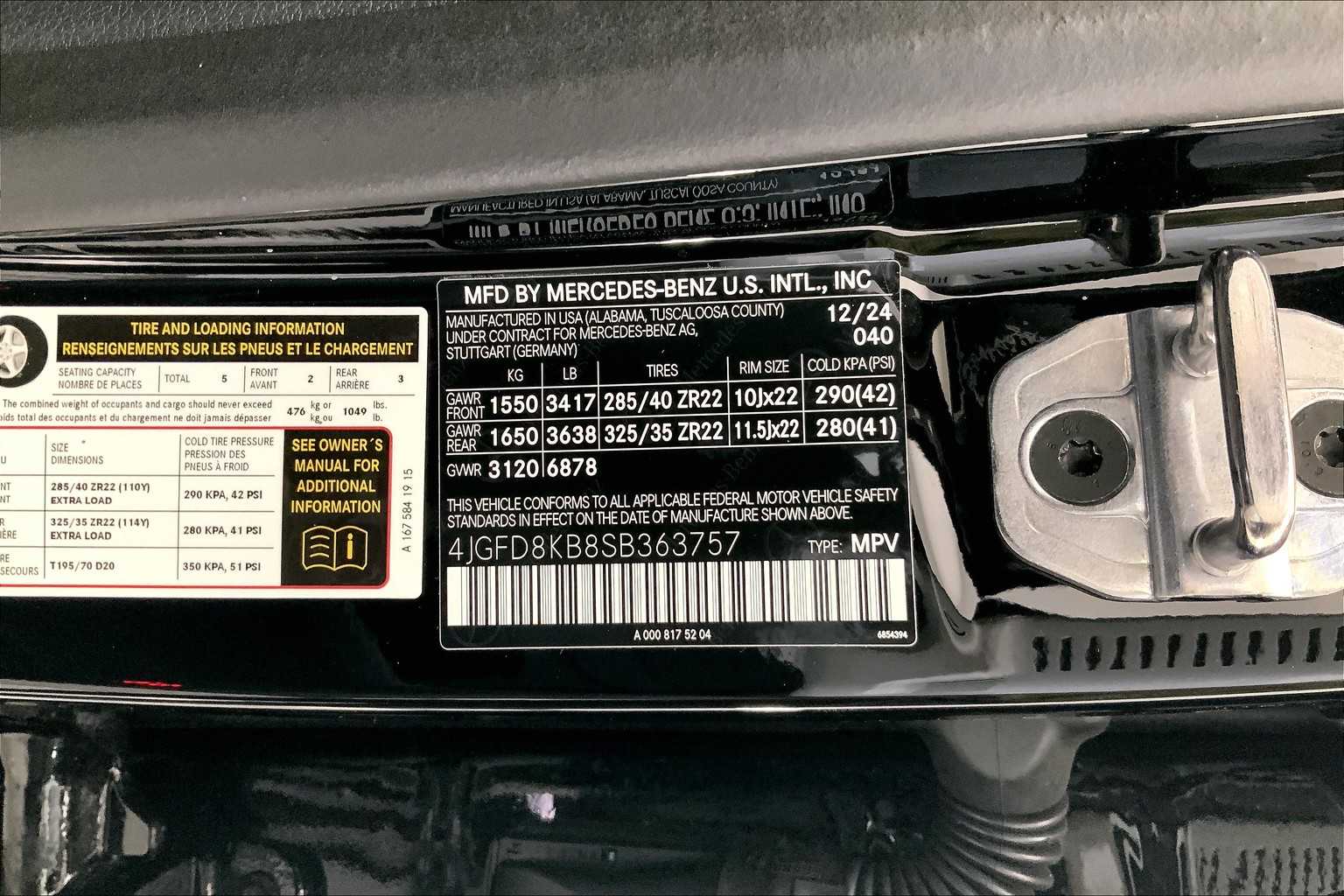 Thumbnail: 2025 Mercedes-Benz GL-Class - 25
