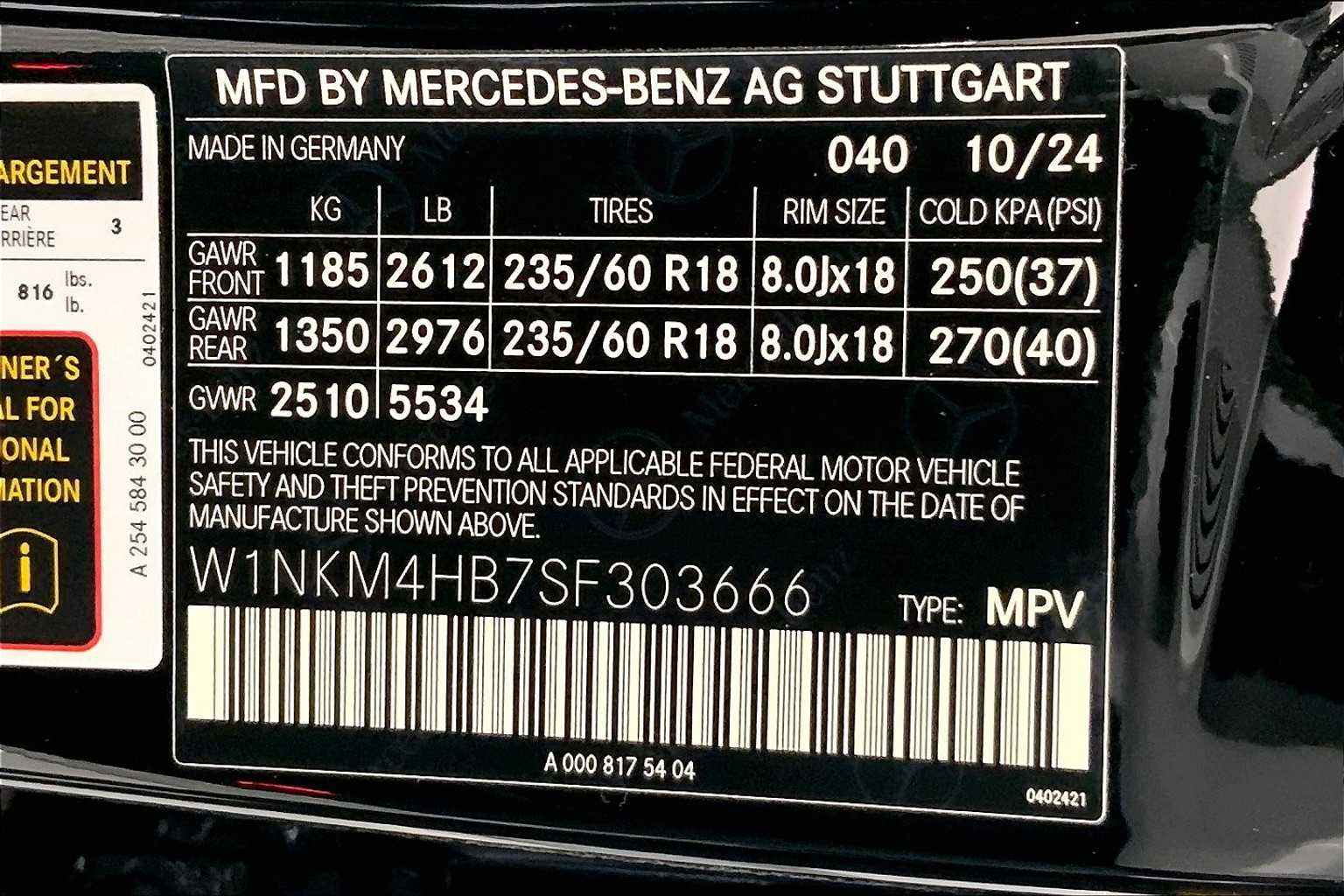 Thumbnail: 2025 Mercedes-Benz GLC - 25