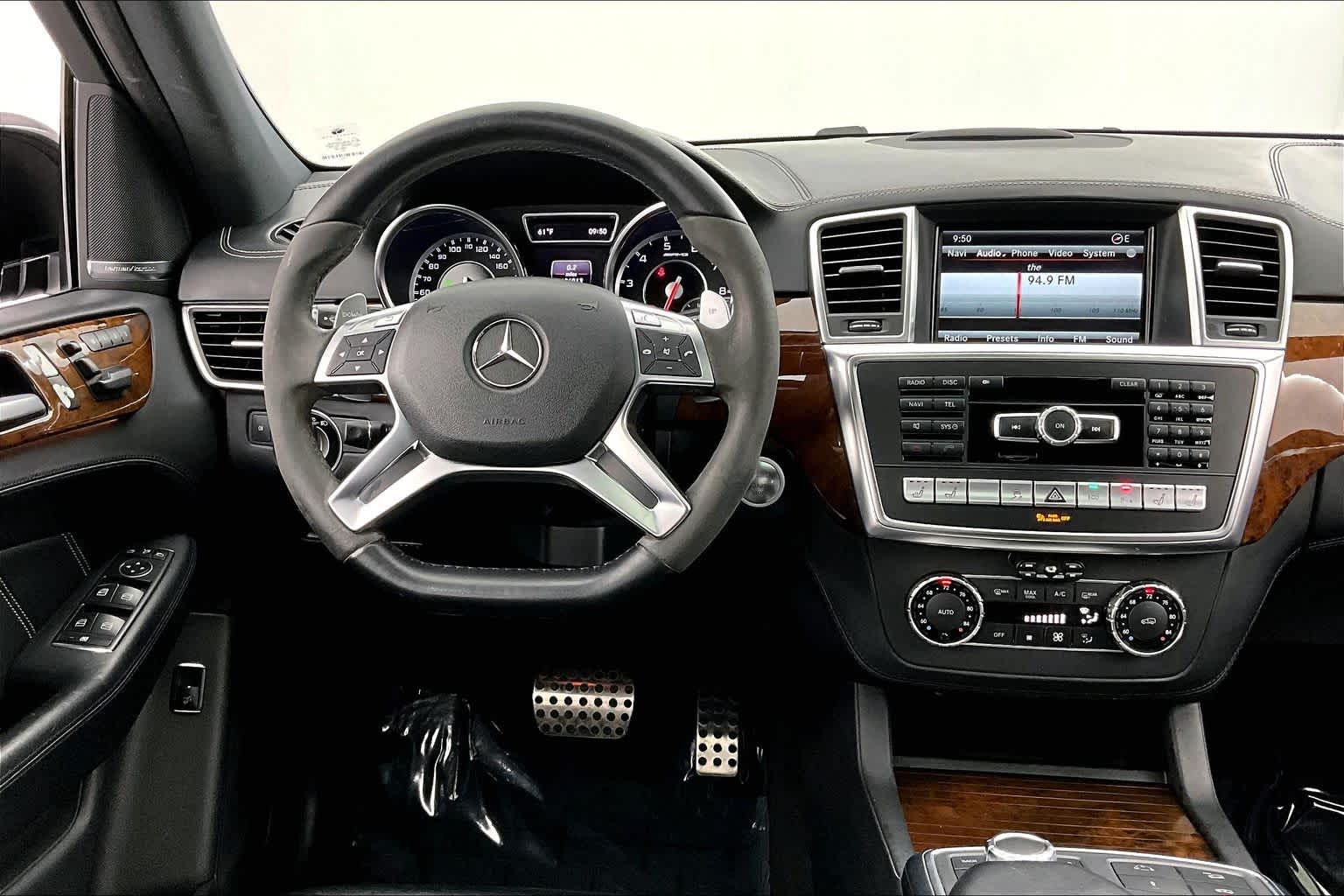 Thumbnail: 2013 Mercedes-Benz M-Class - 14