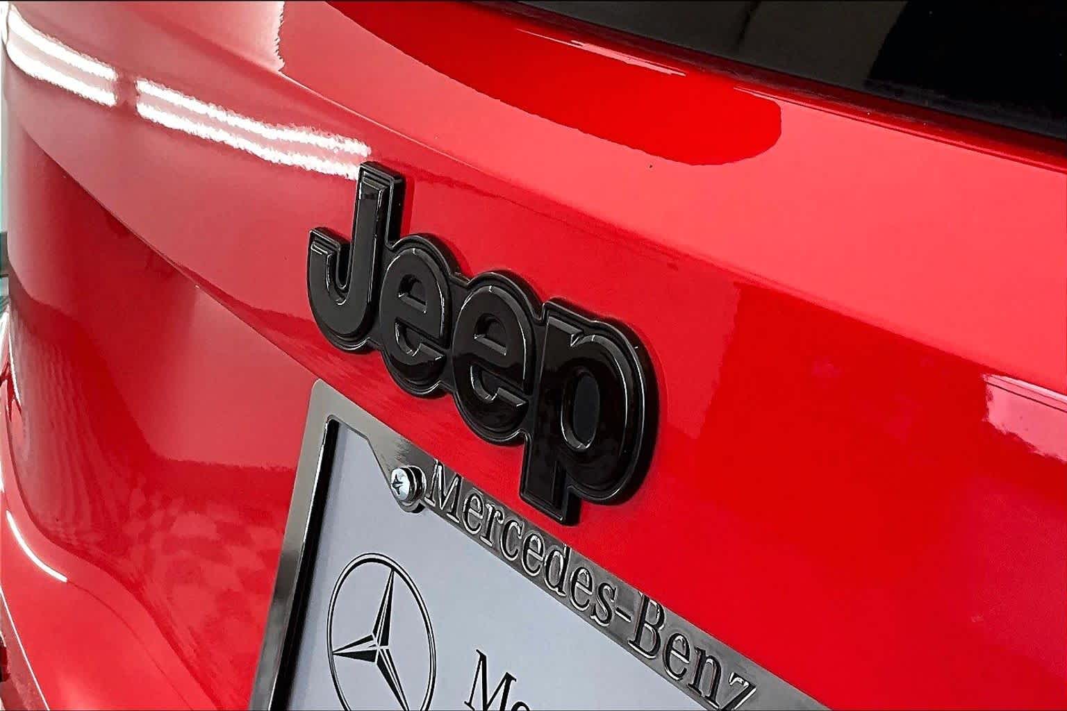 Thumbnail: 2018 Jeep Renegade - 7