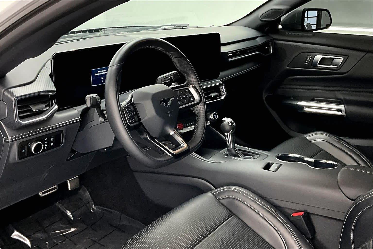 Thumbnail: 2025 Ford Mustang - 2