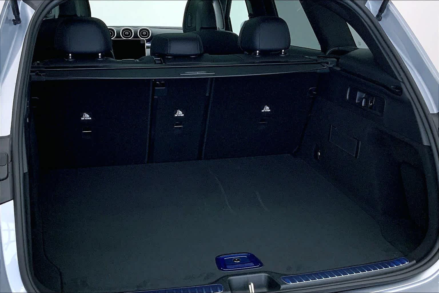 Thumbnail: 2025 Mercedes-Benz GLC - 19