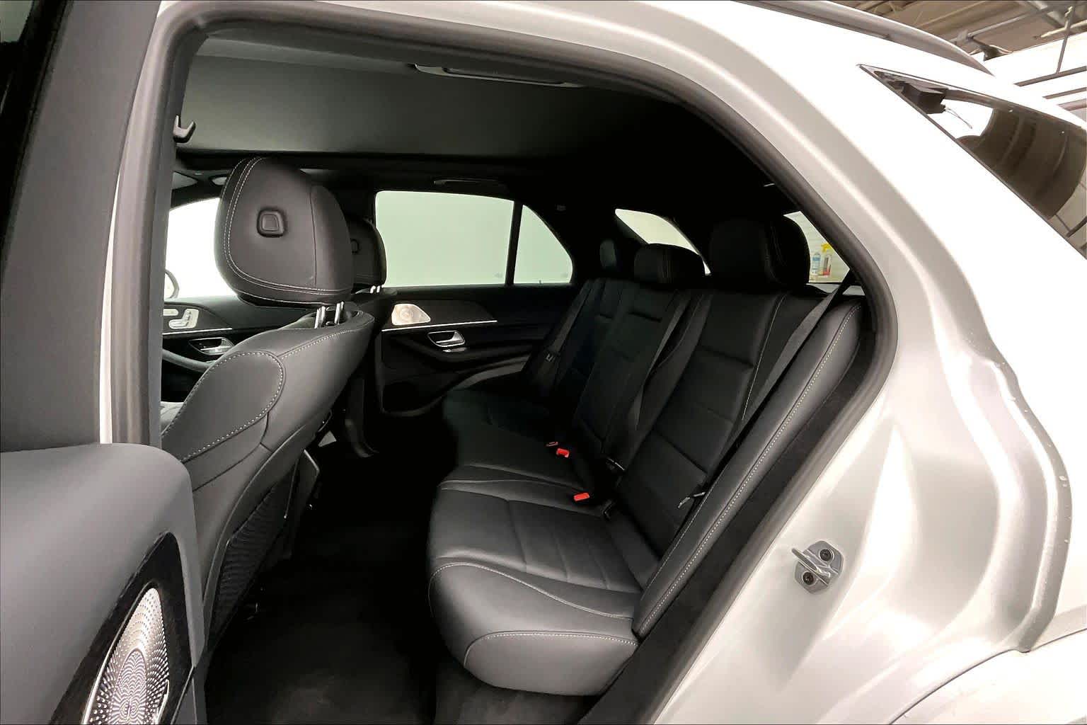 Thumbnail: 2026 Mercedes-Benz GLE - 13