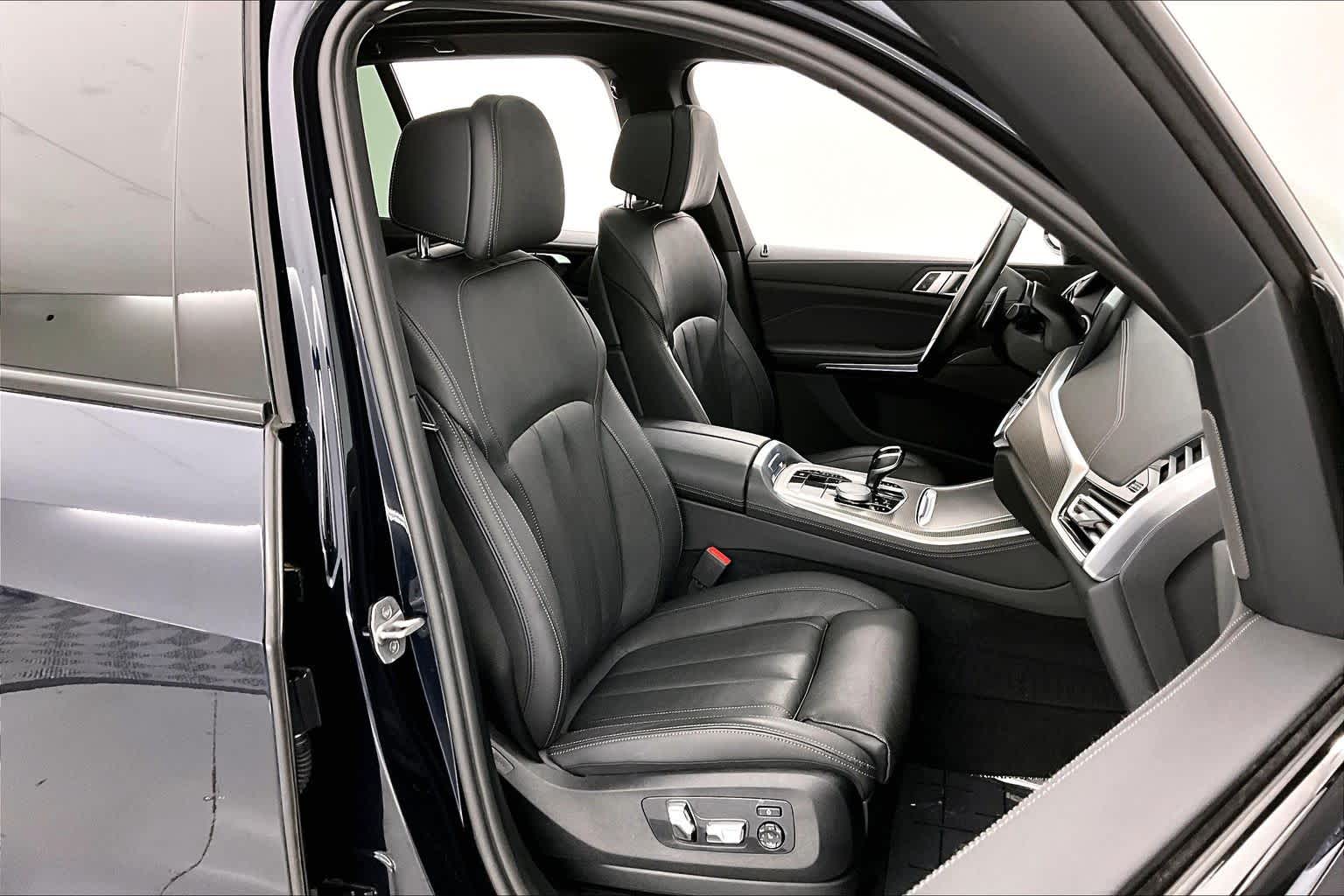 Thumbnail: 2022 BMW X5 - 14