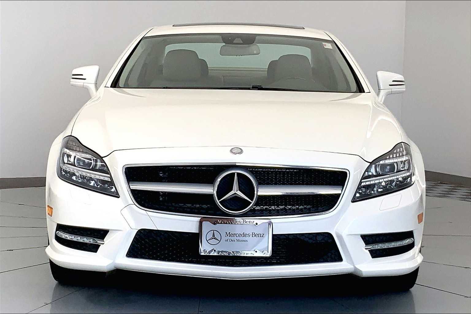 Thumbnail: 2012 Mercedes-Benz CLS - 6